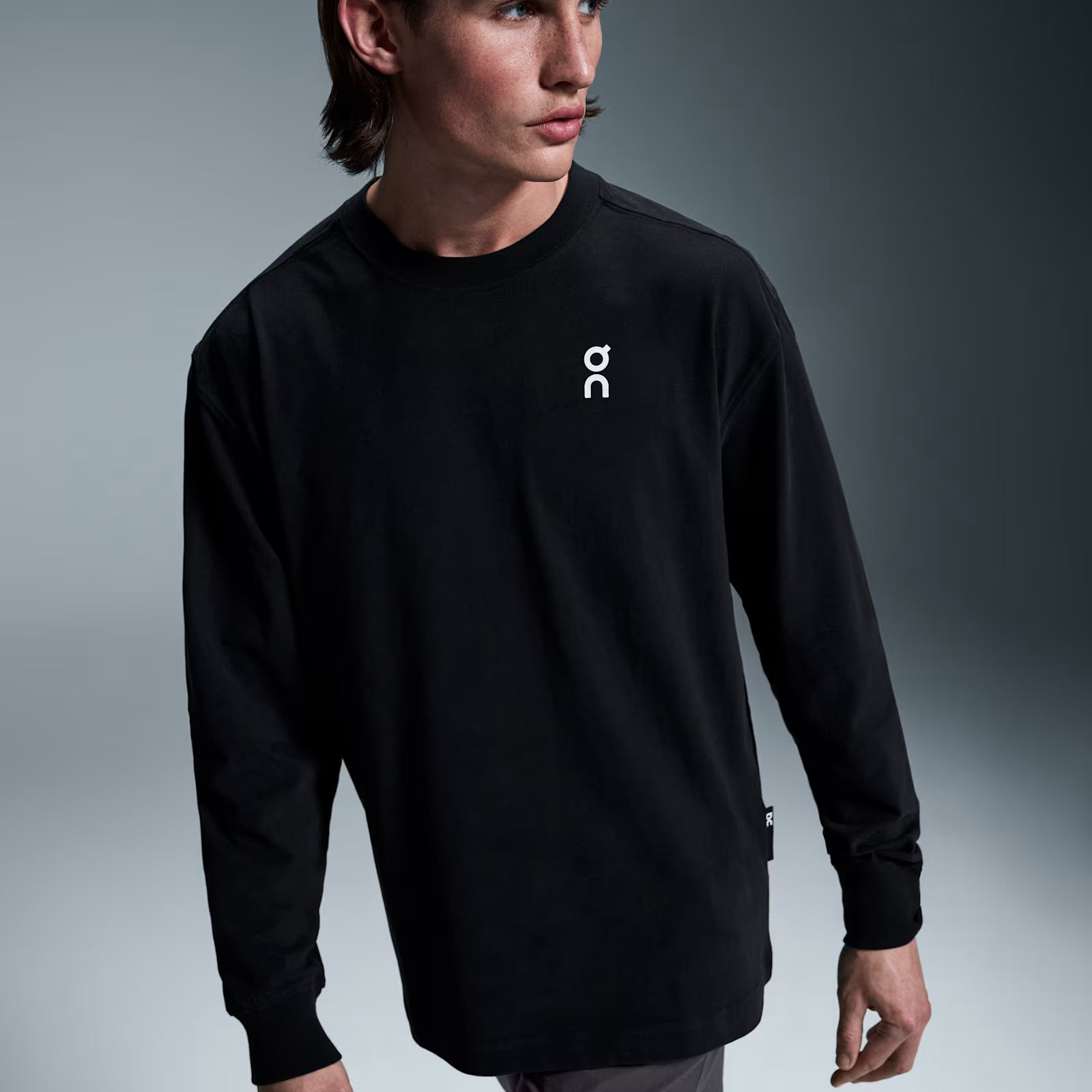 On Club Long-T Black