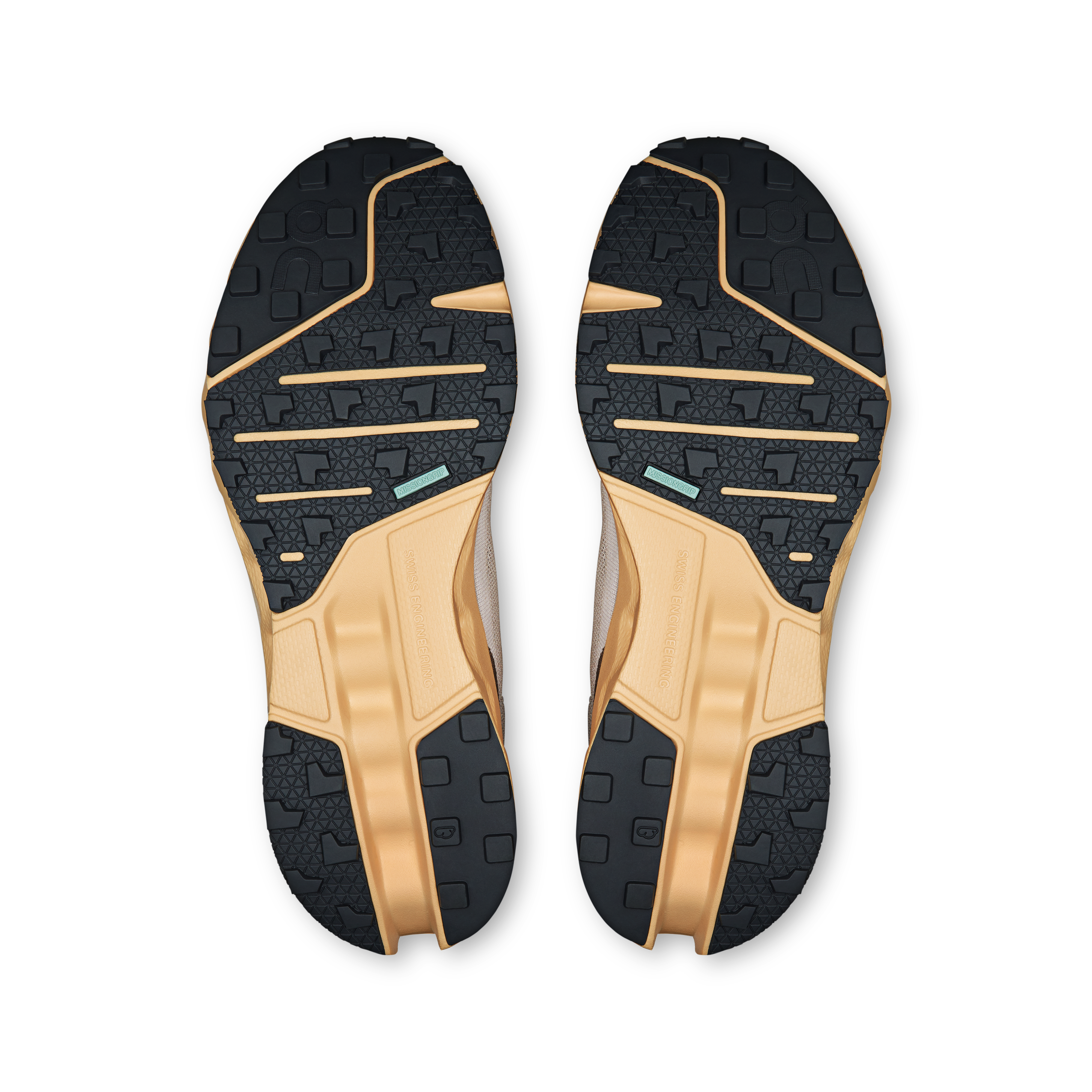 On Cloudsurfer Trail Silver Blonde