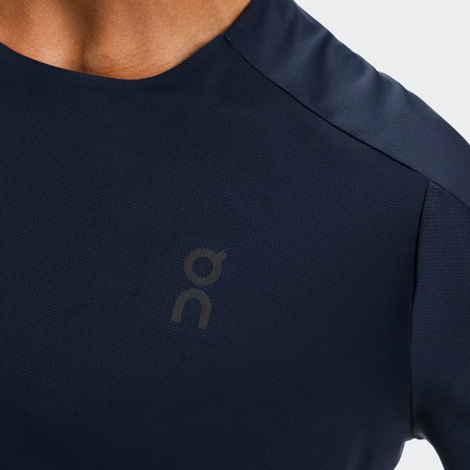 On Performance-T Navy | Black