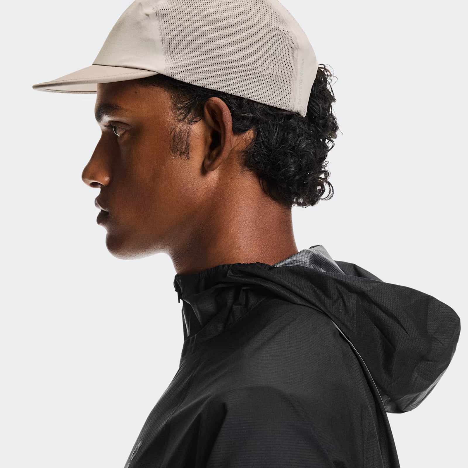 On Ultra Cap Fog