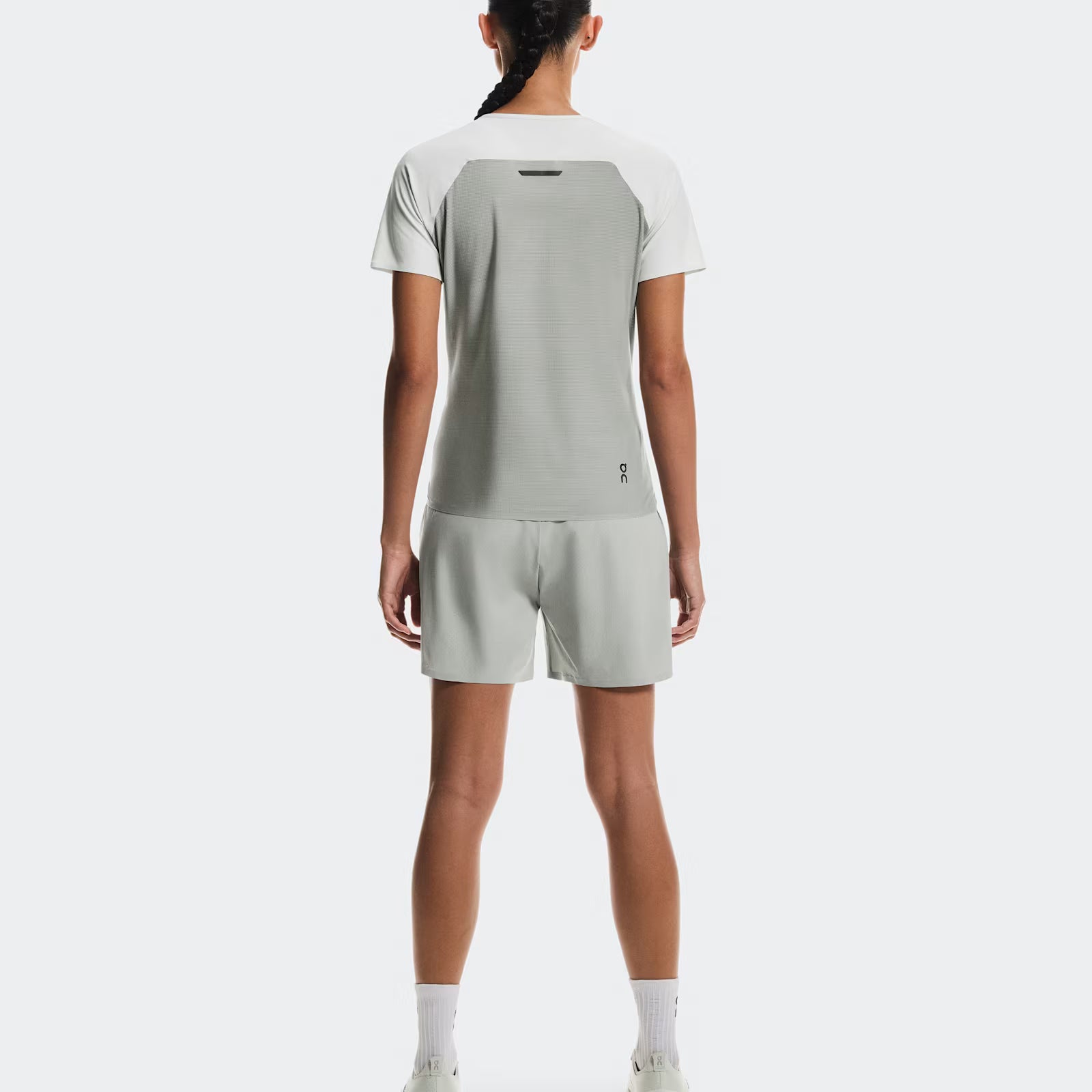 On 5" Performance Shorts Tin (Women'S)