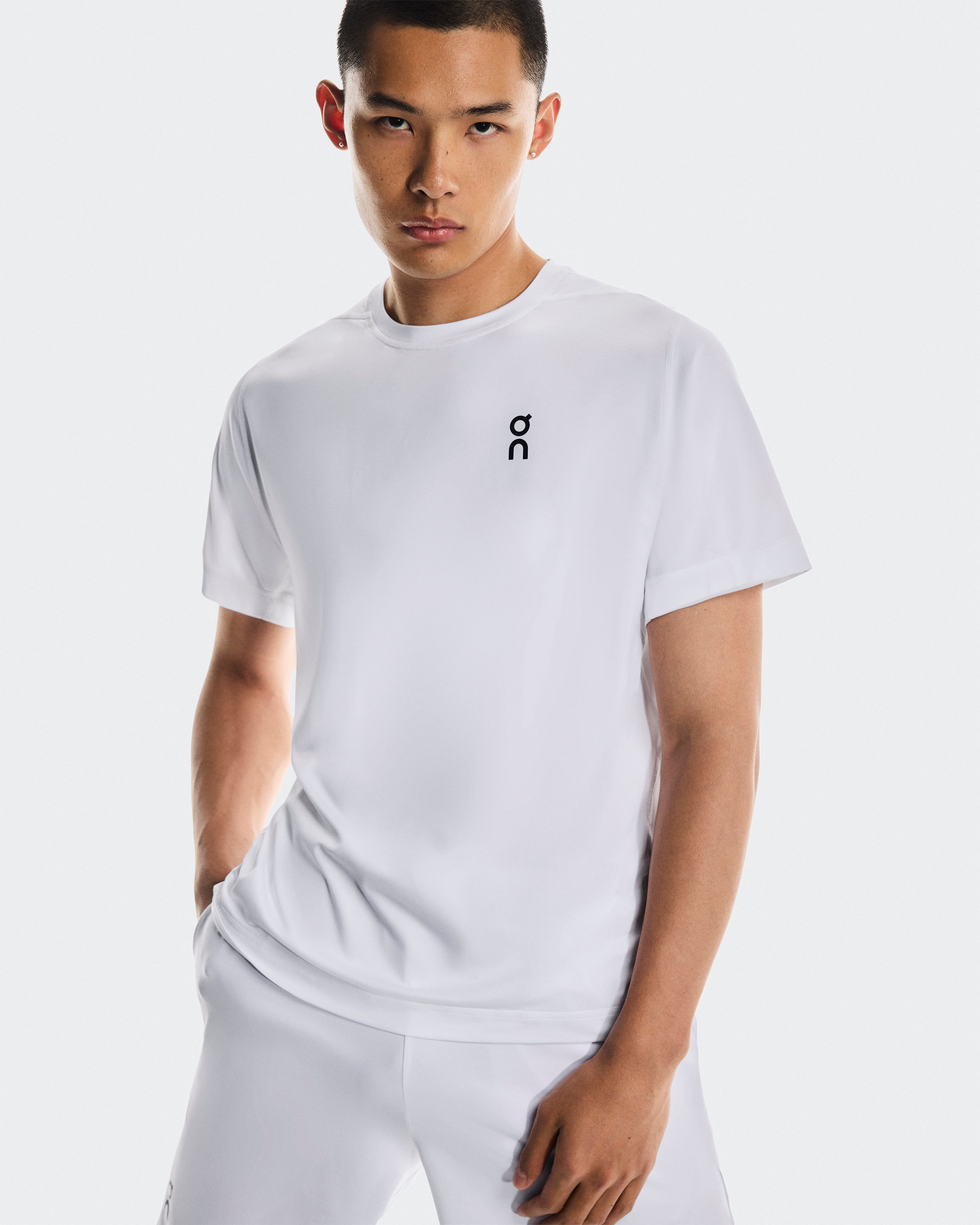 On Courtside-T White