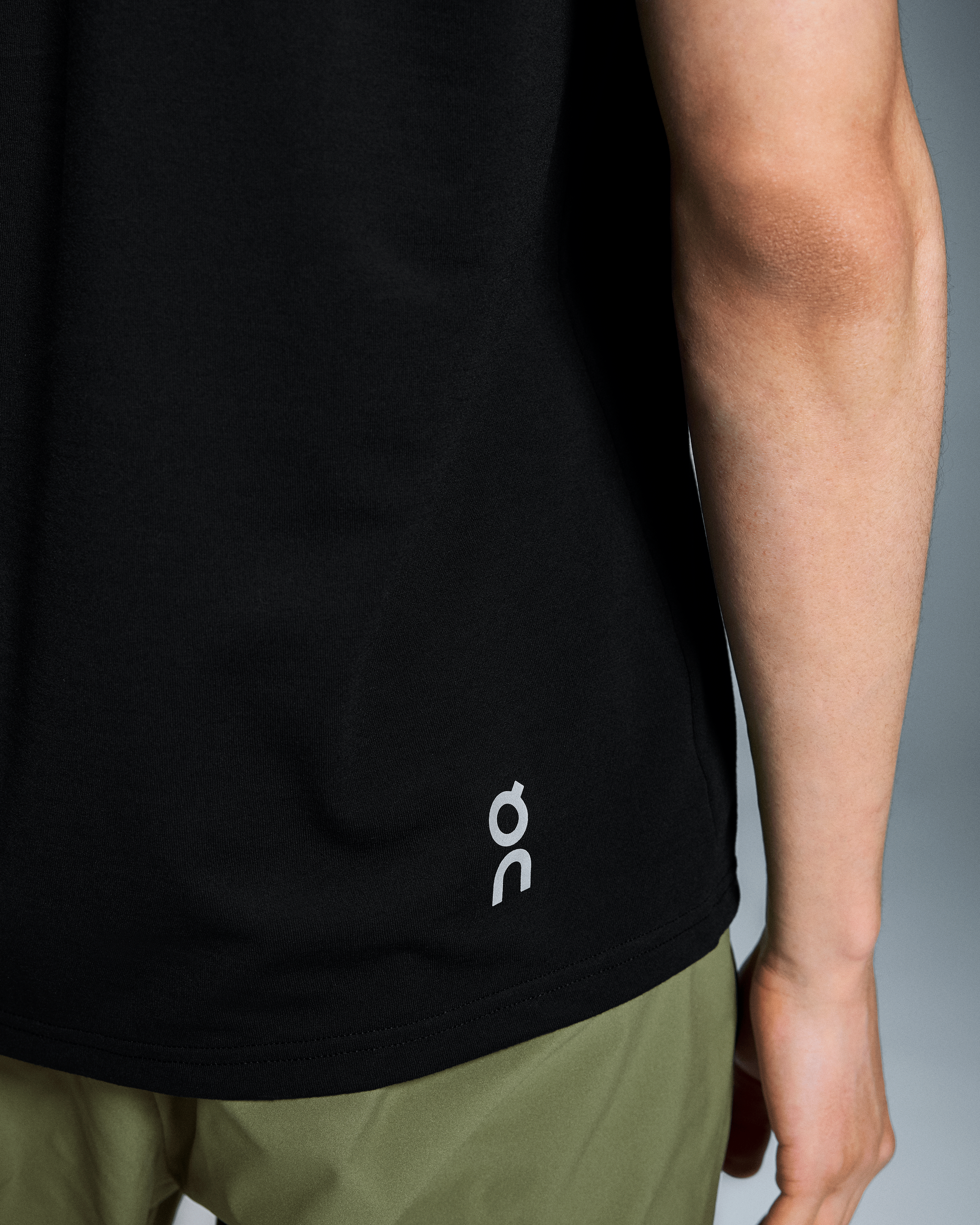 On On Run-T Black