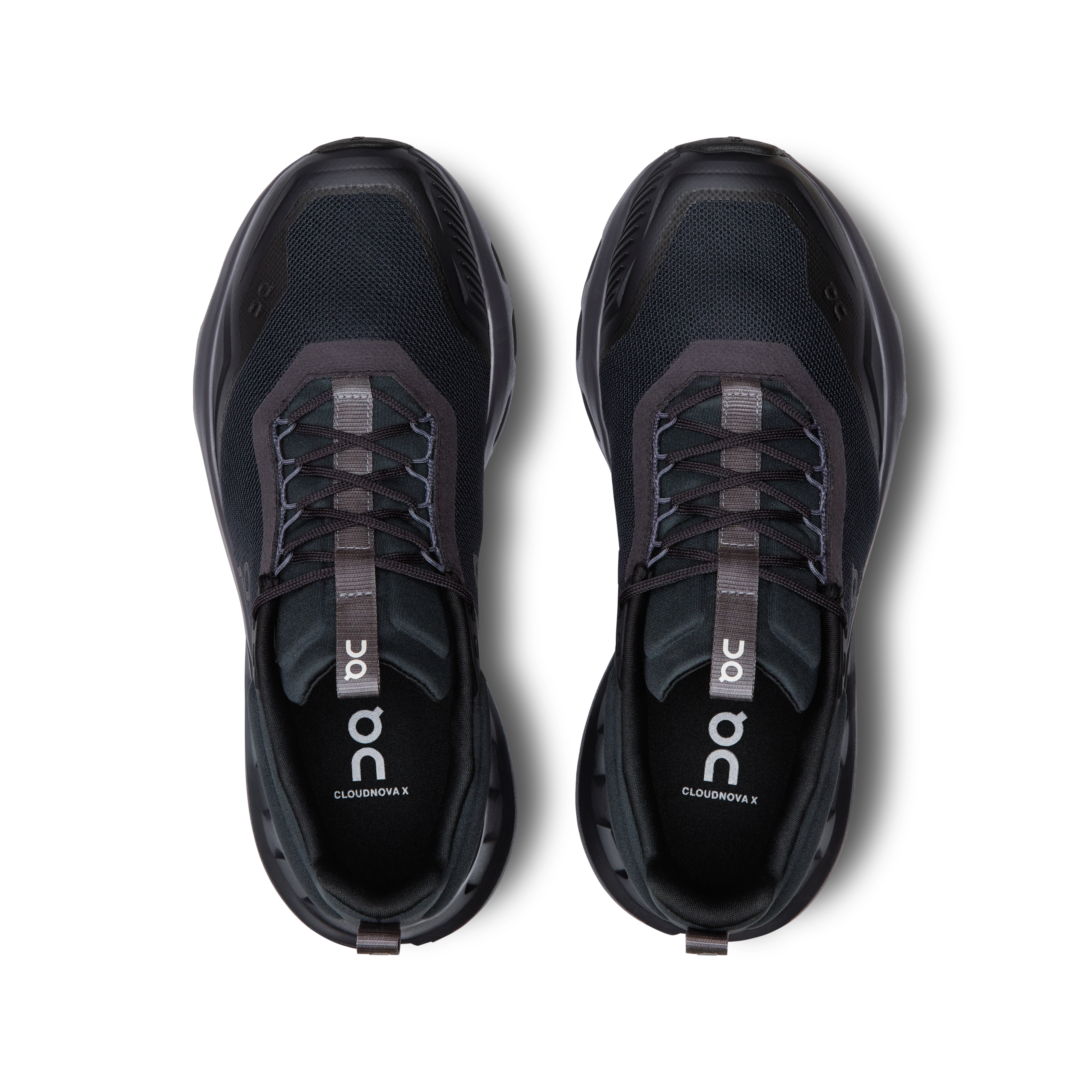 On Cloudnova X Black Eclipse (Women'S)
