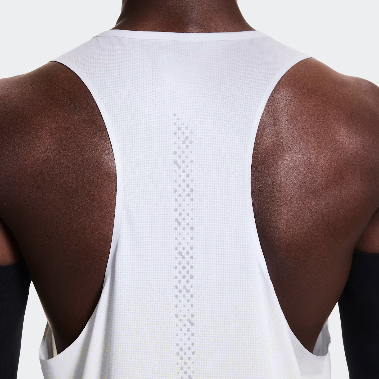 On Zero Singlet White | Lime