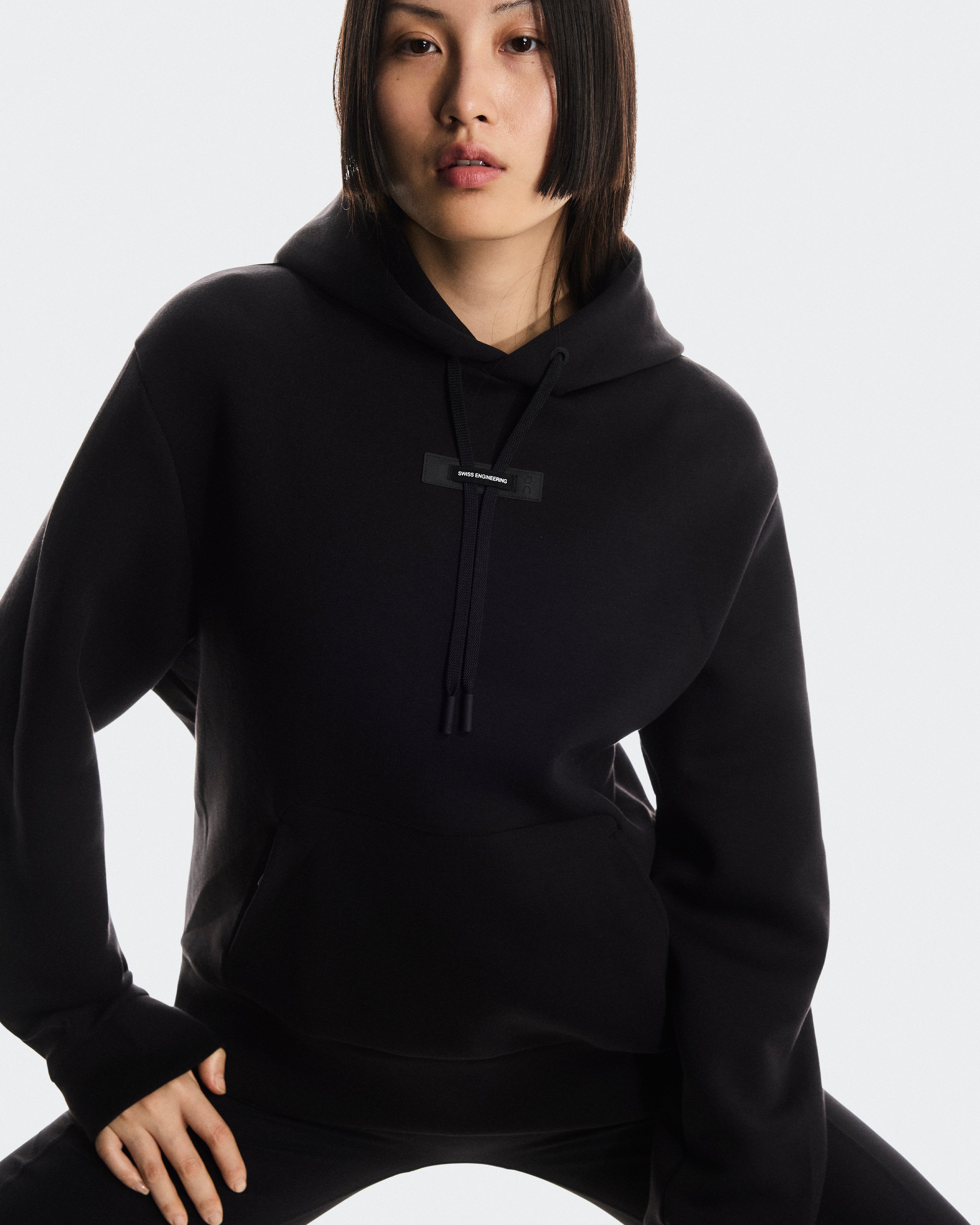 On Focus Tech Hoodie Black (Women'S)