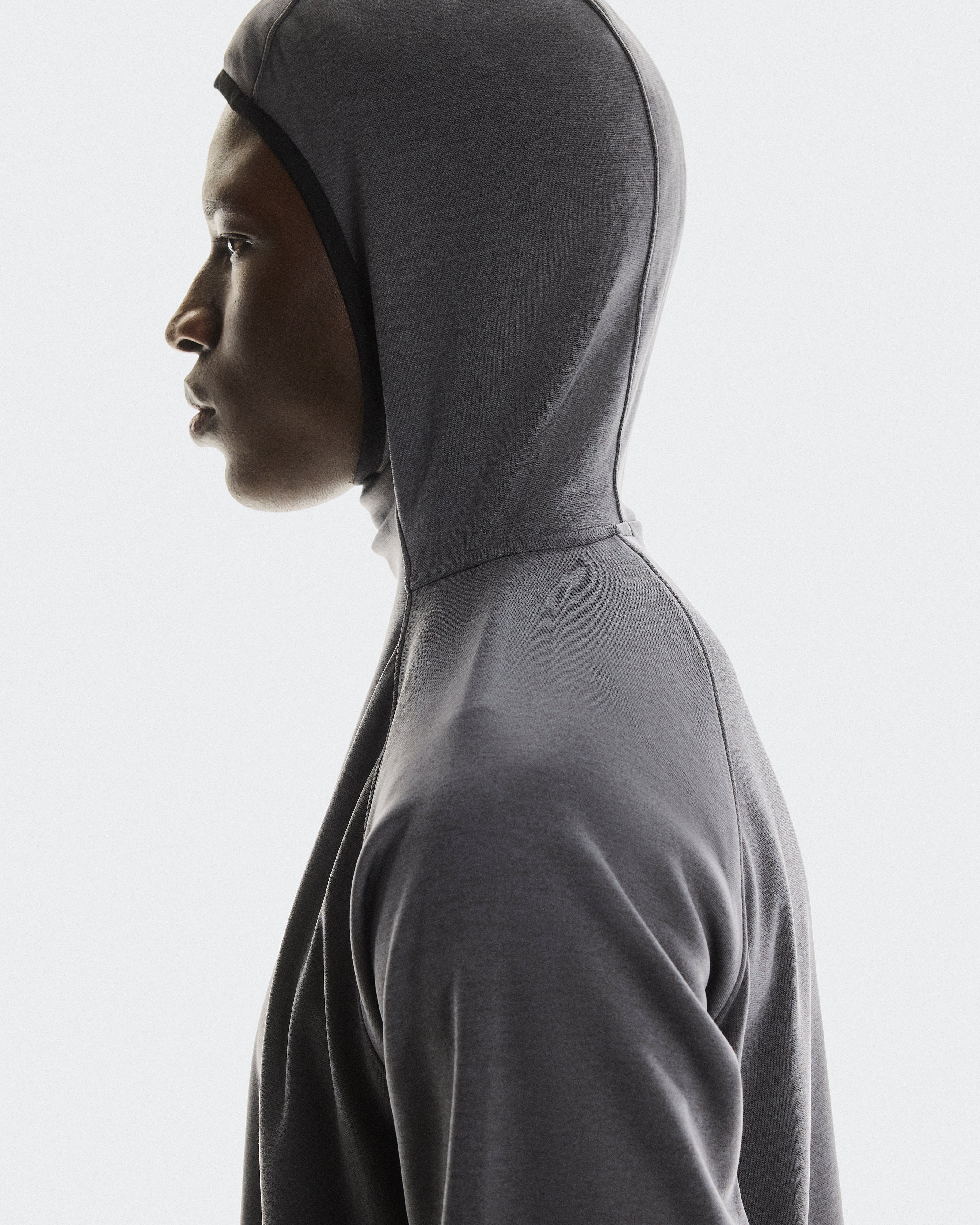 On Trek Hoodie Graphite