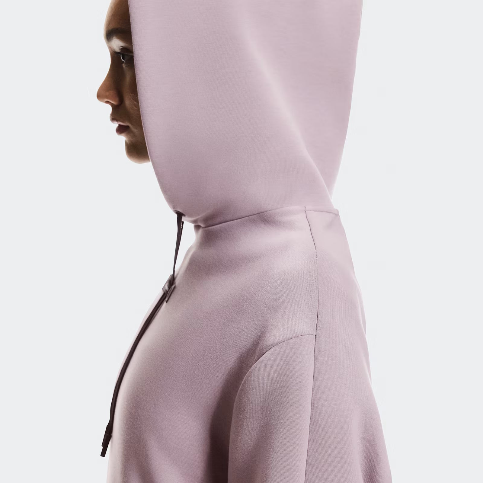 On Focus Tech Hoodie Heron (Women'S)