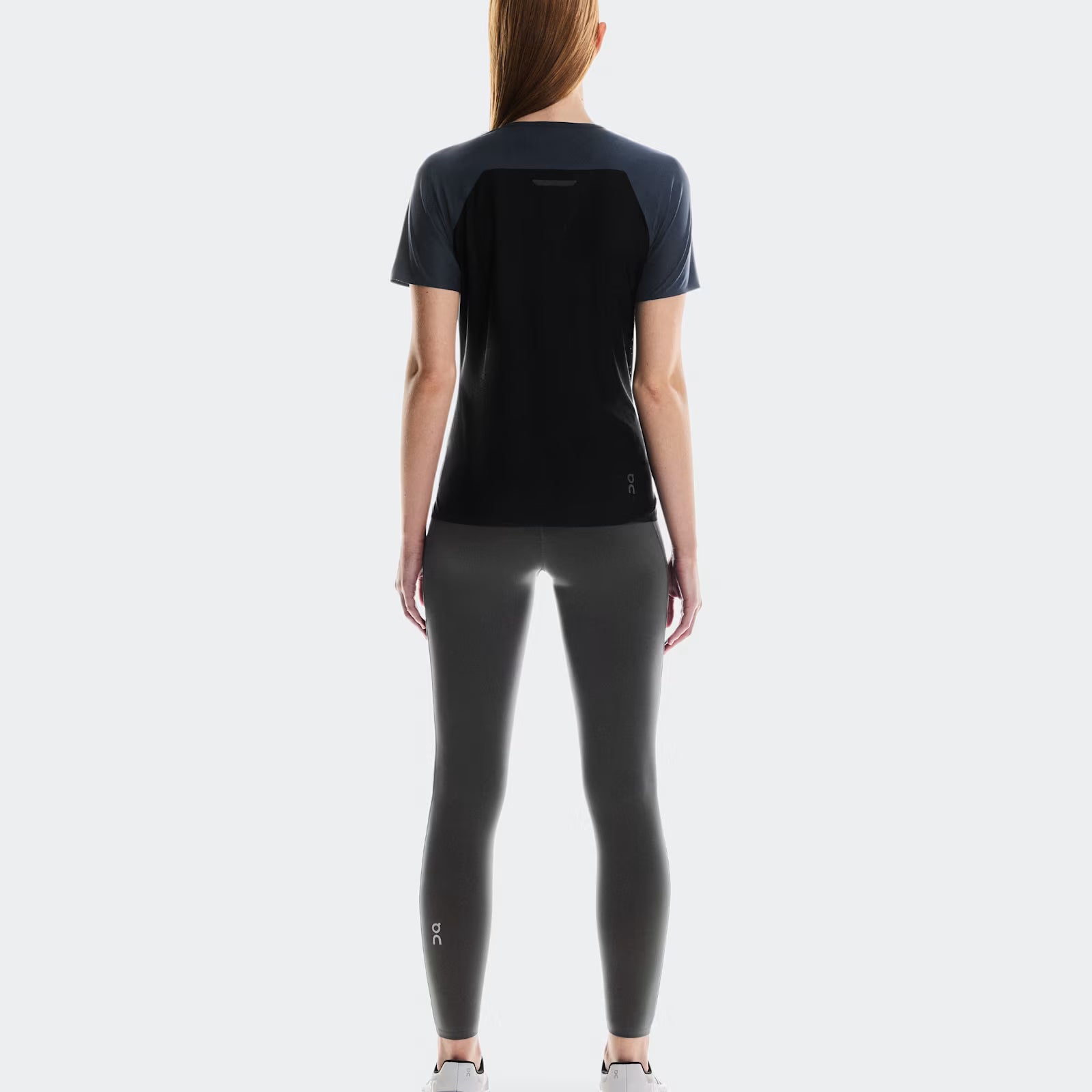 On Performance-T Navy | Black (Women'S)