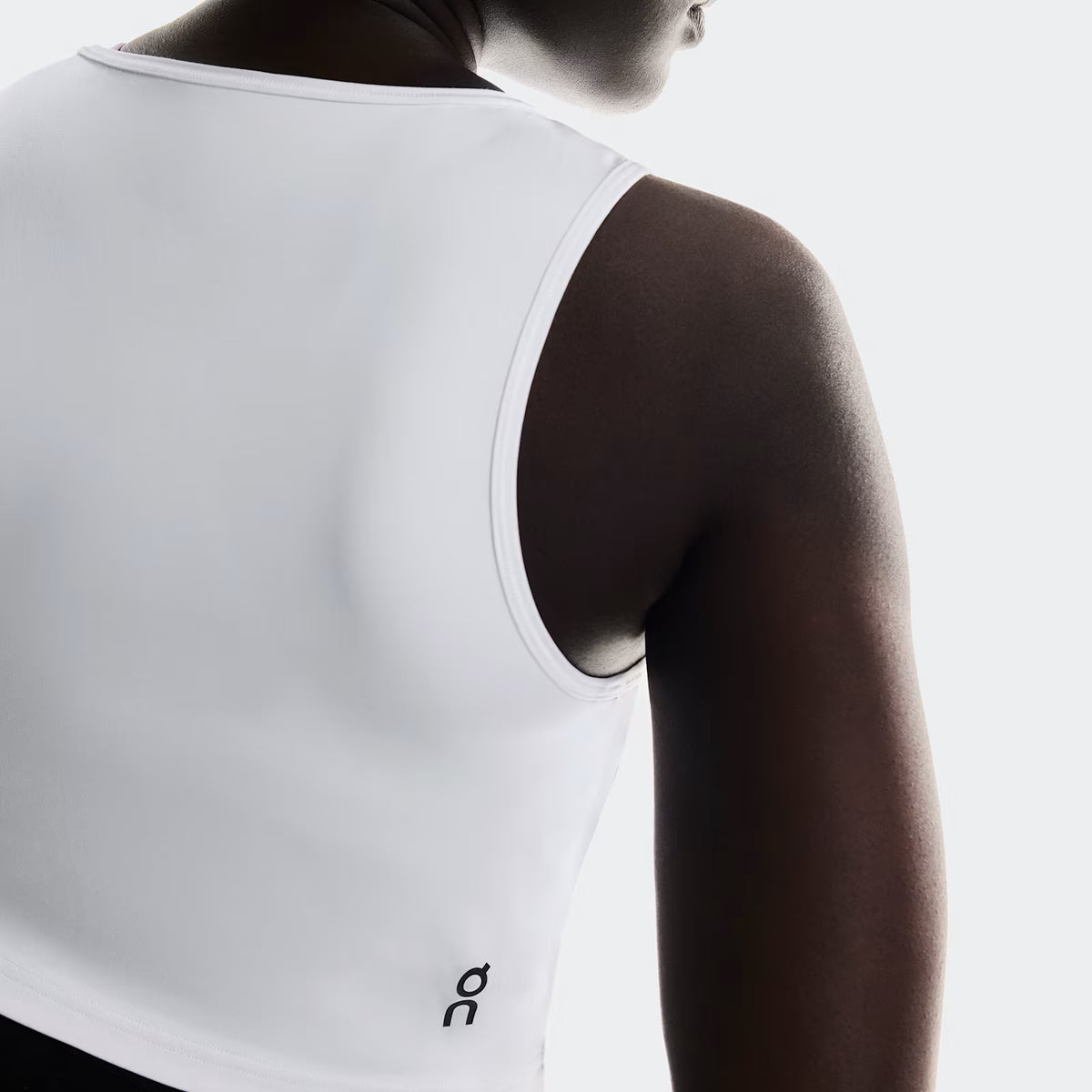 On Studio Cut-Out Crop White (Women'S)