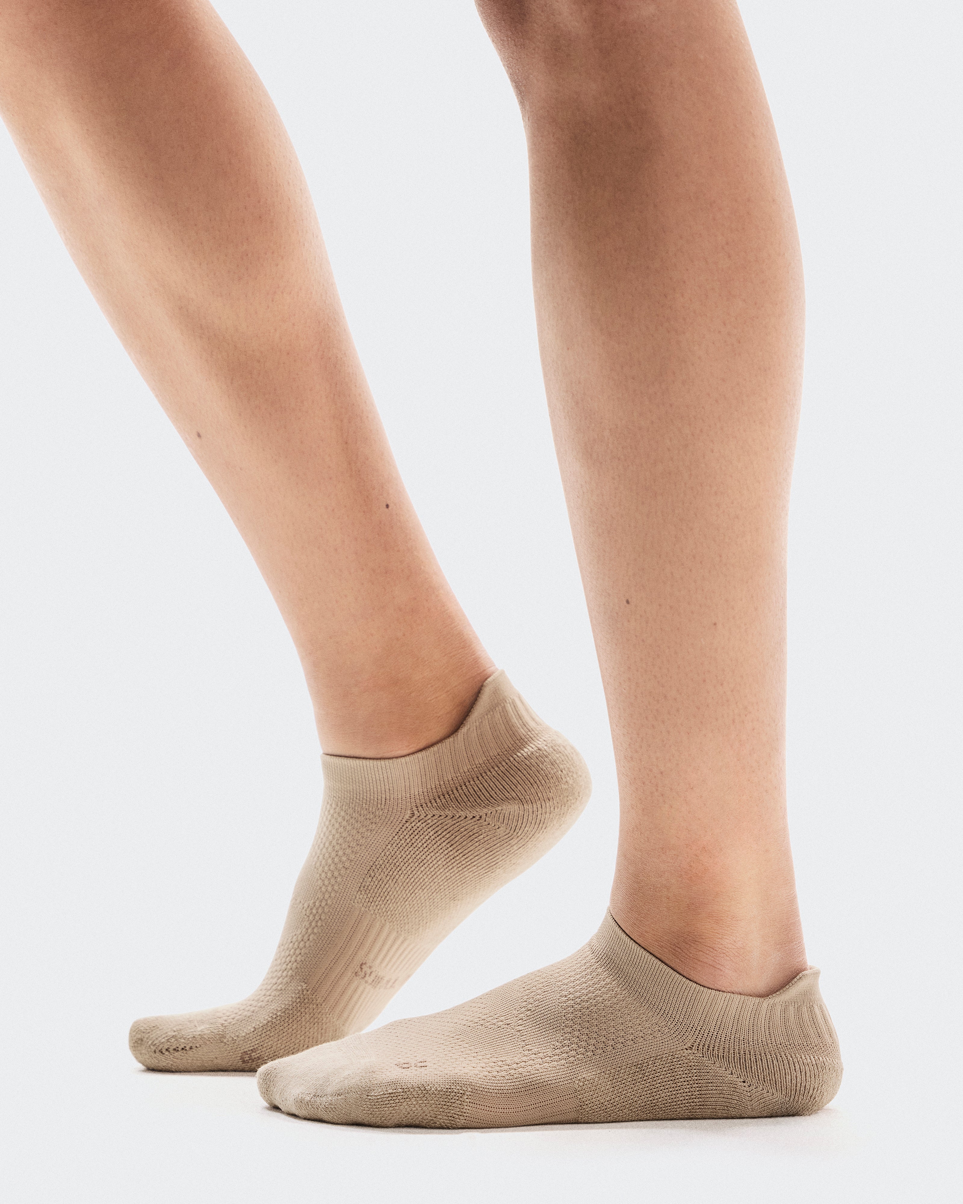On Core Sock Fka Black | Desert
