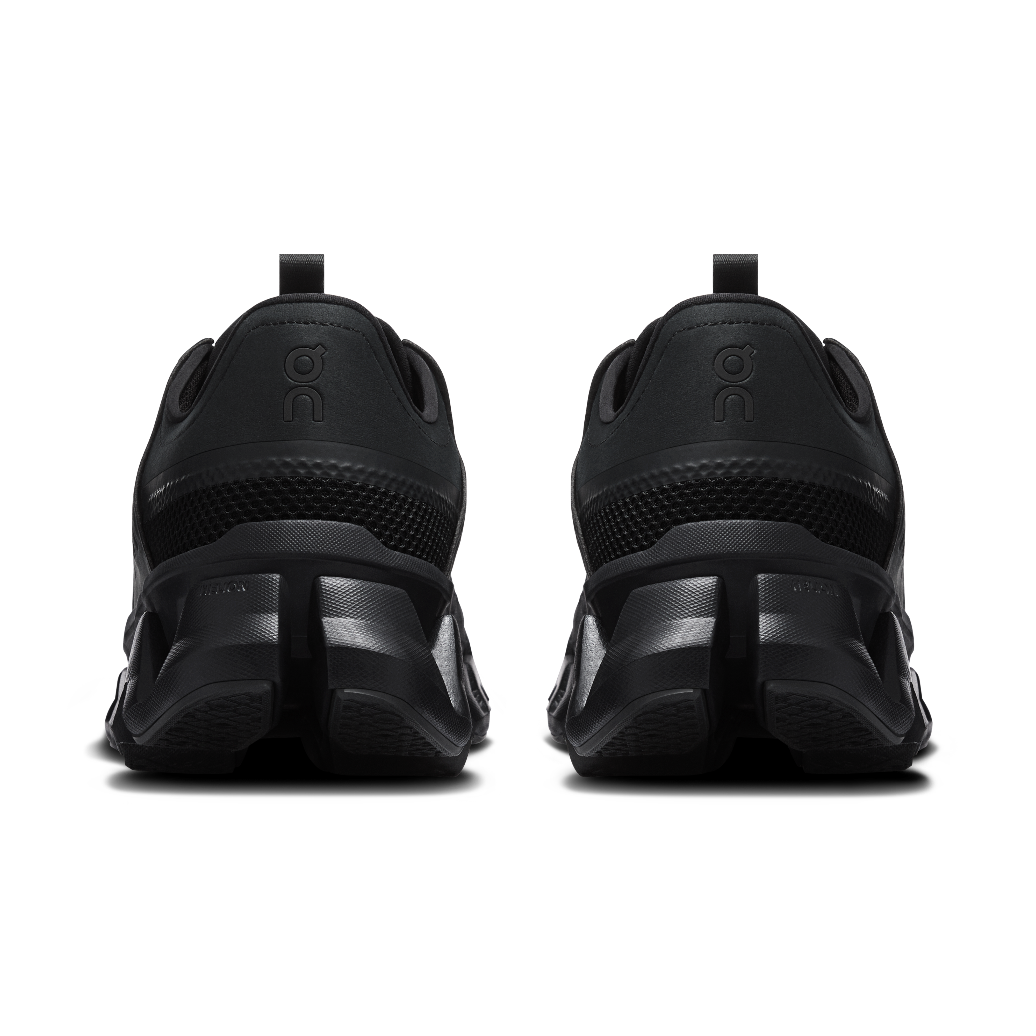 On Cloudswift Amp Black Black