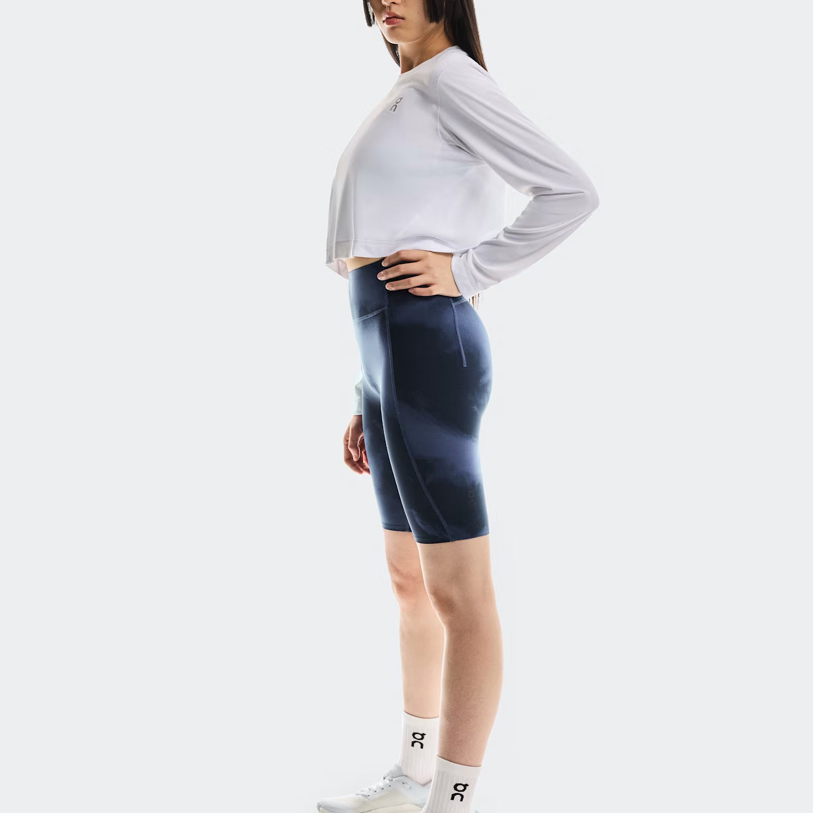 On Studio Tights Short Acai | Navy (Women'S)