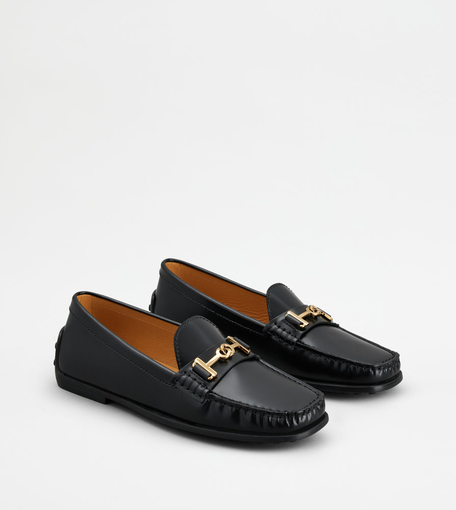 Tods City Gommino Driving Shoes In Leather Black Womens