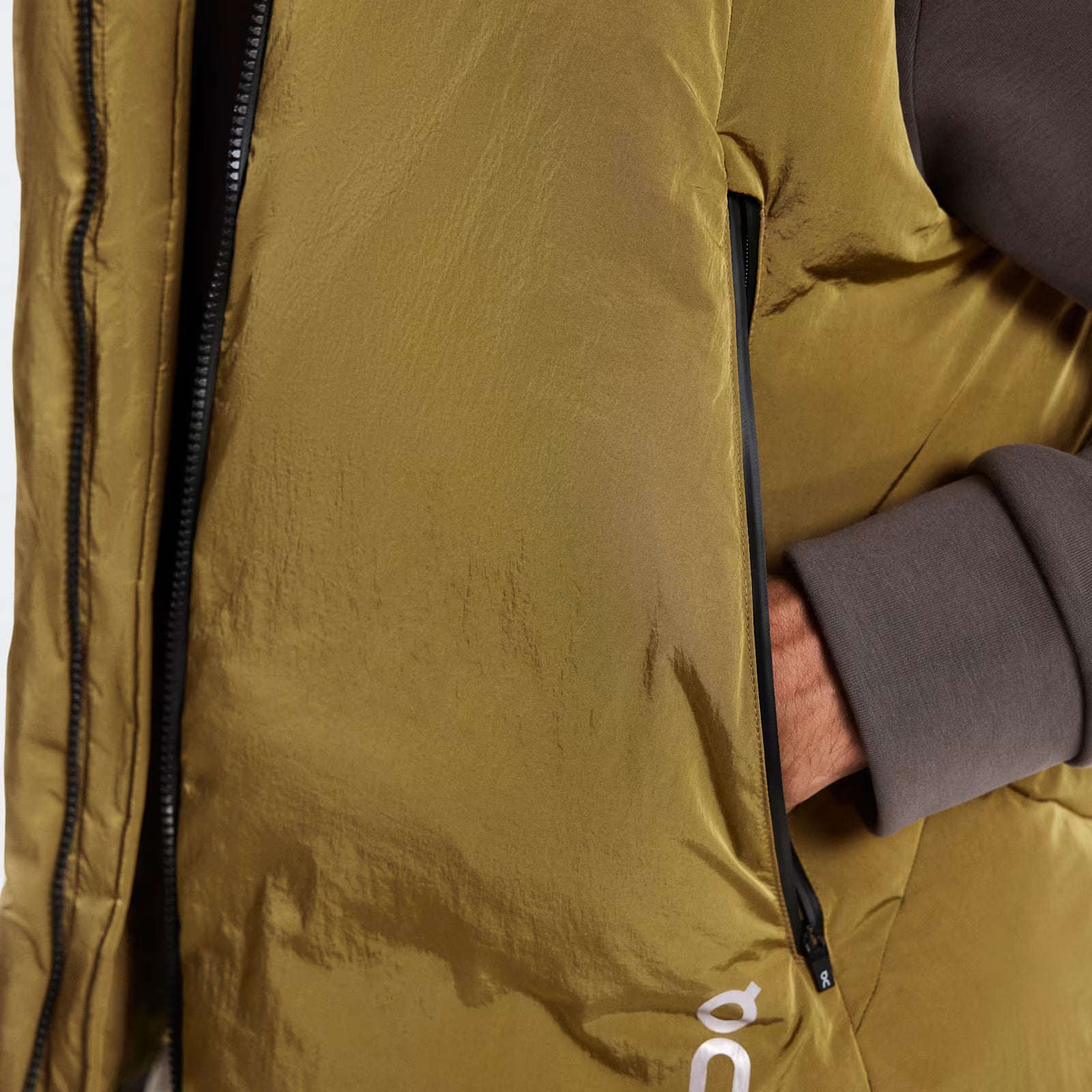 On All-Day Puffer Vest Nutmeg