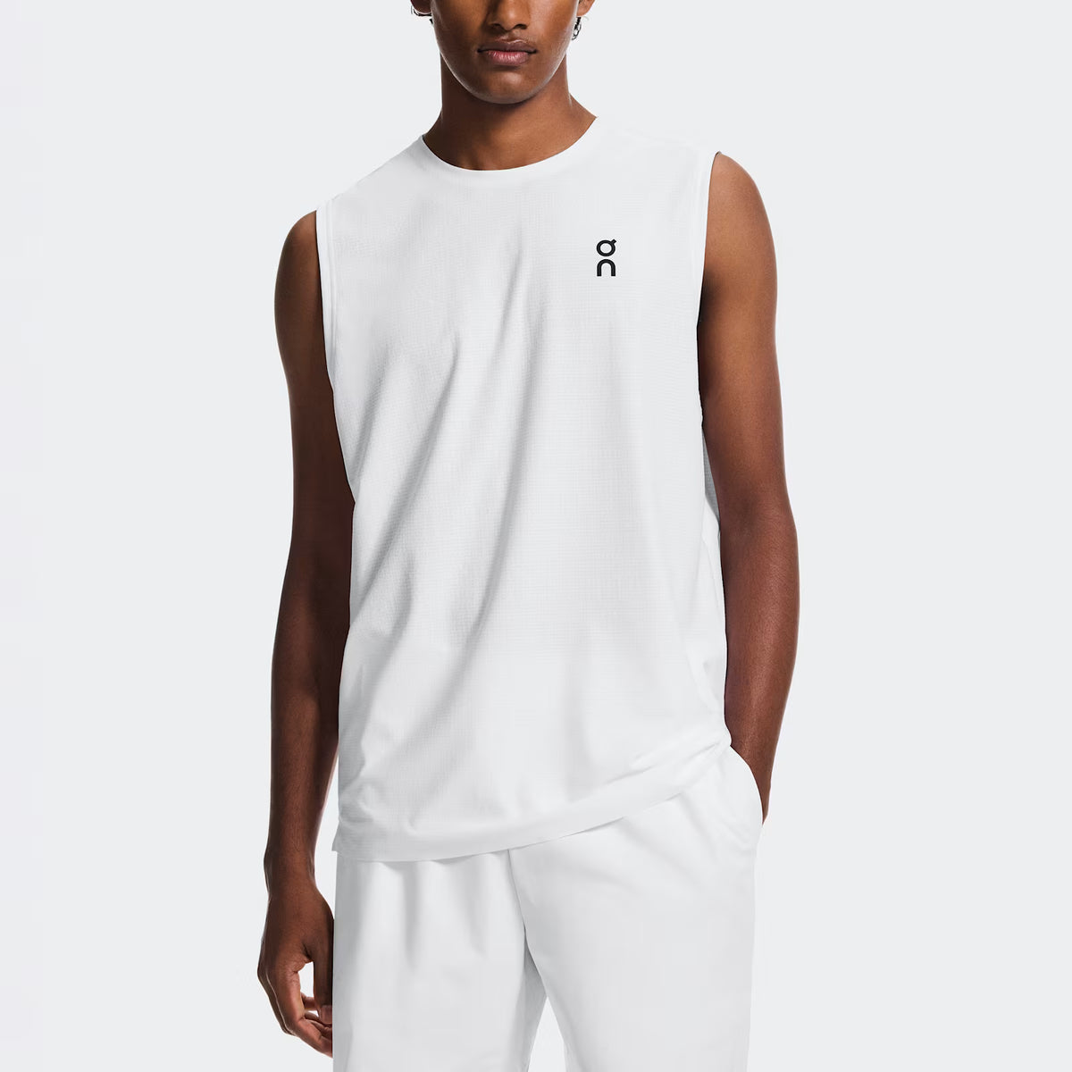 On 7" Court Shorts White
