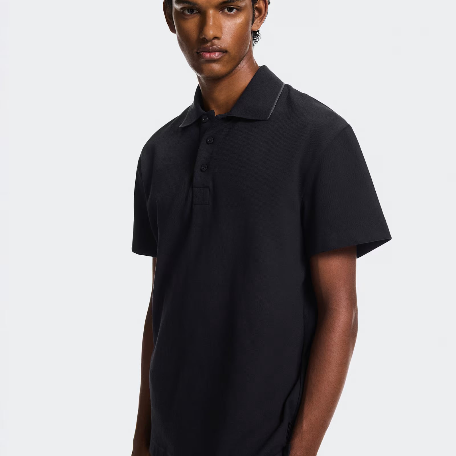 On Courtside Polo Black | Eclipse