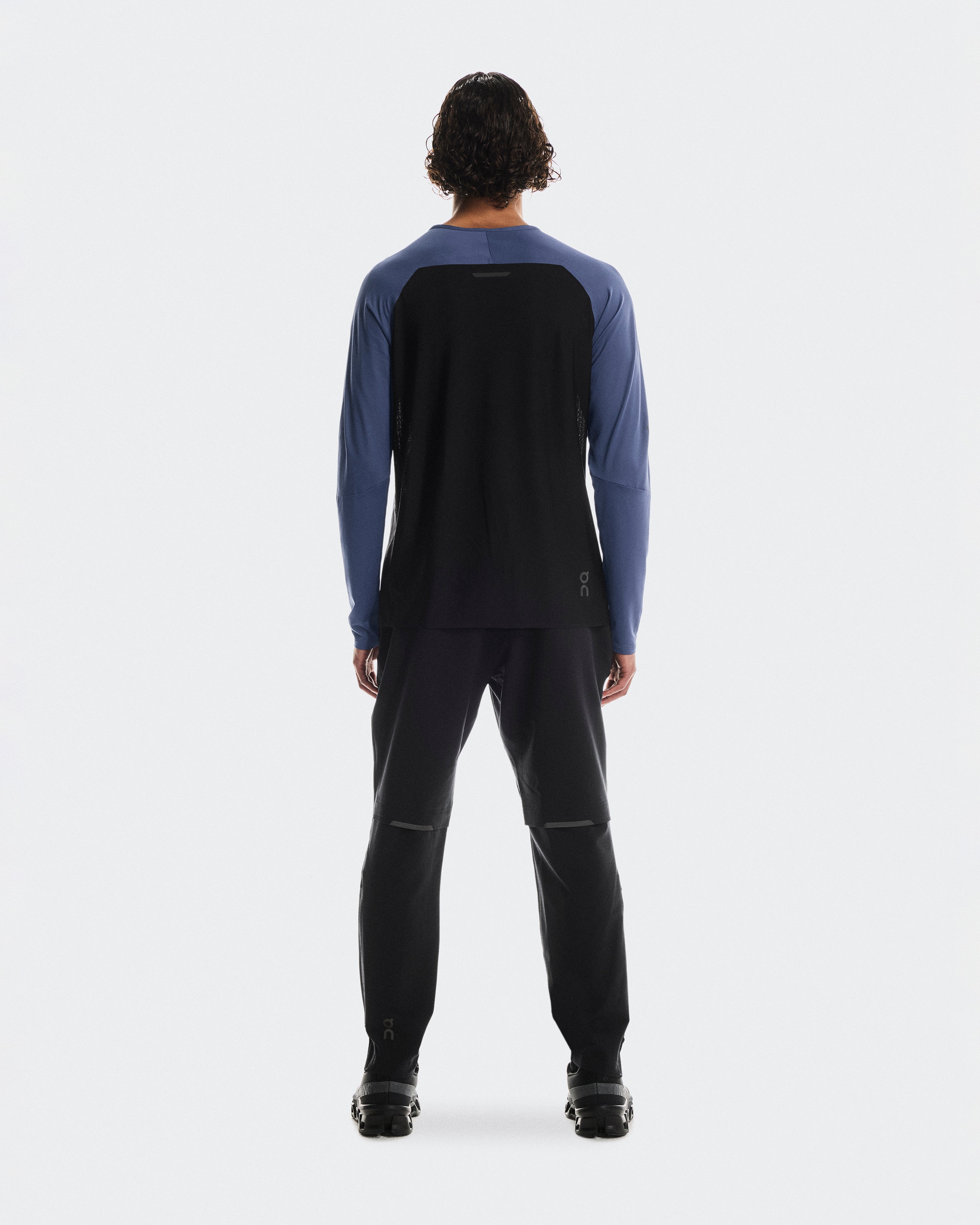 On Performance Long-T Acai | Black