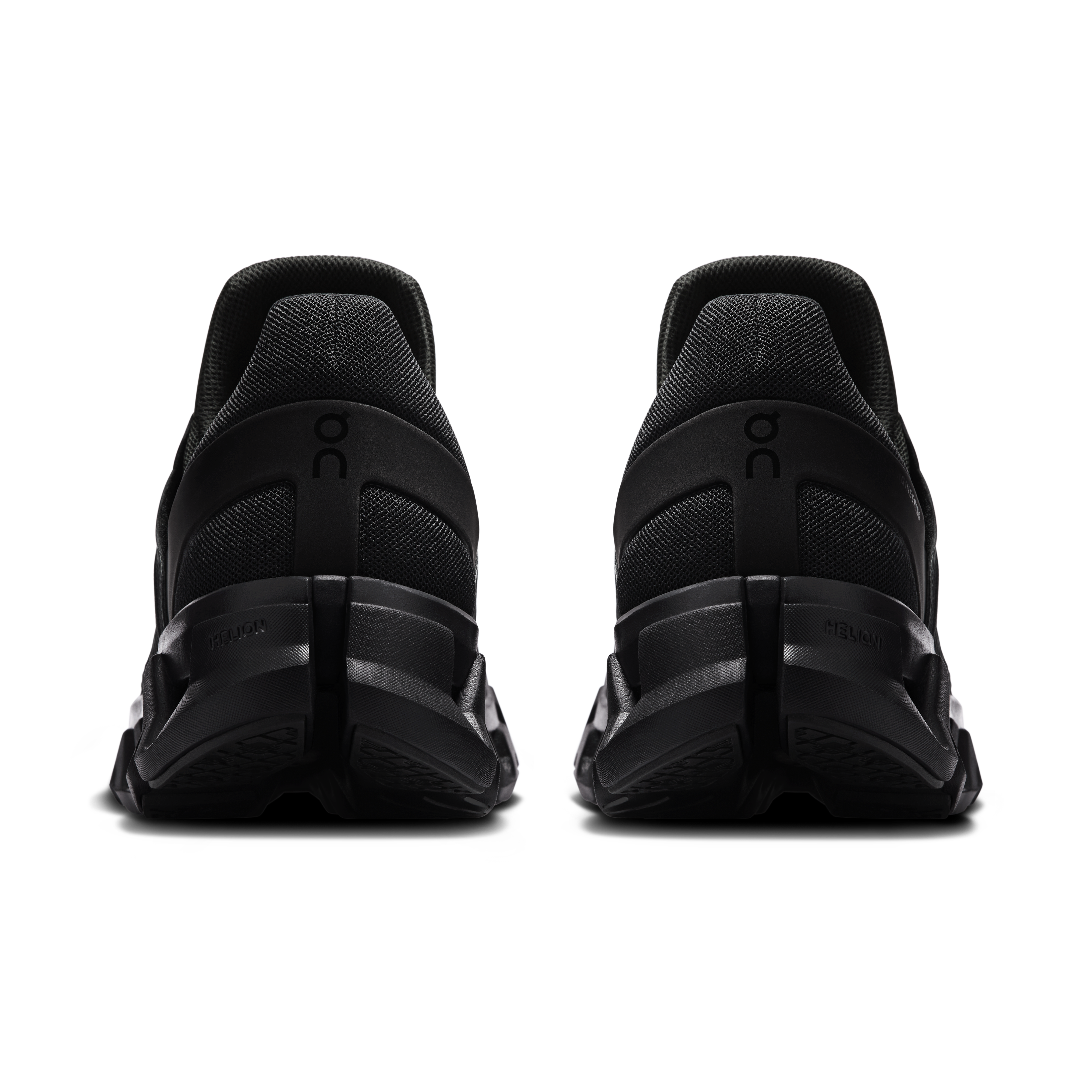 On Cloudswift 4 Ad Black Black