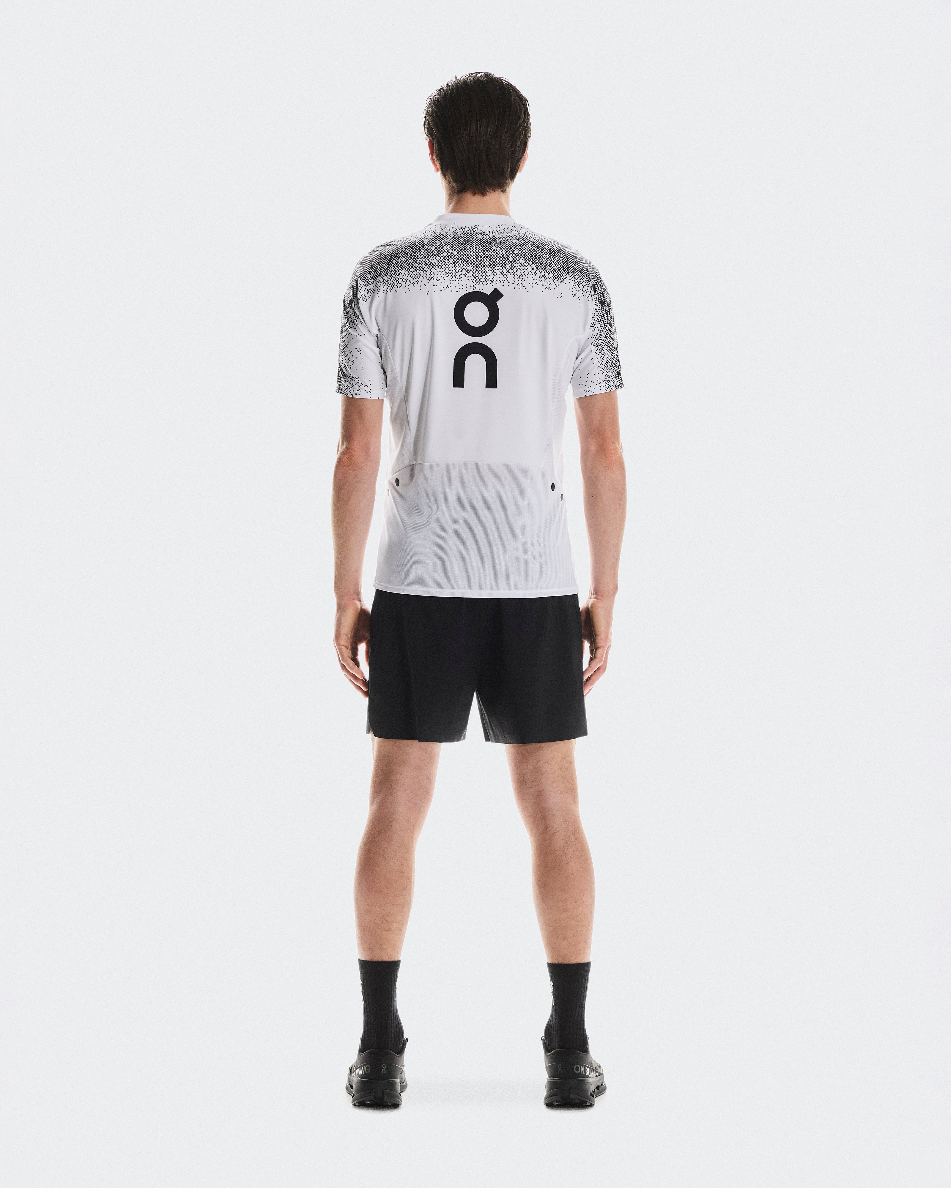 On Ultra Shorts Black