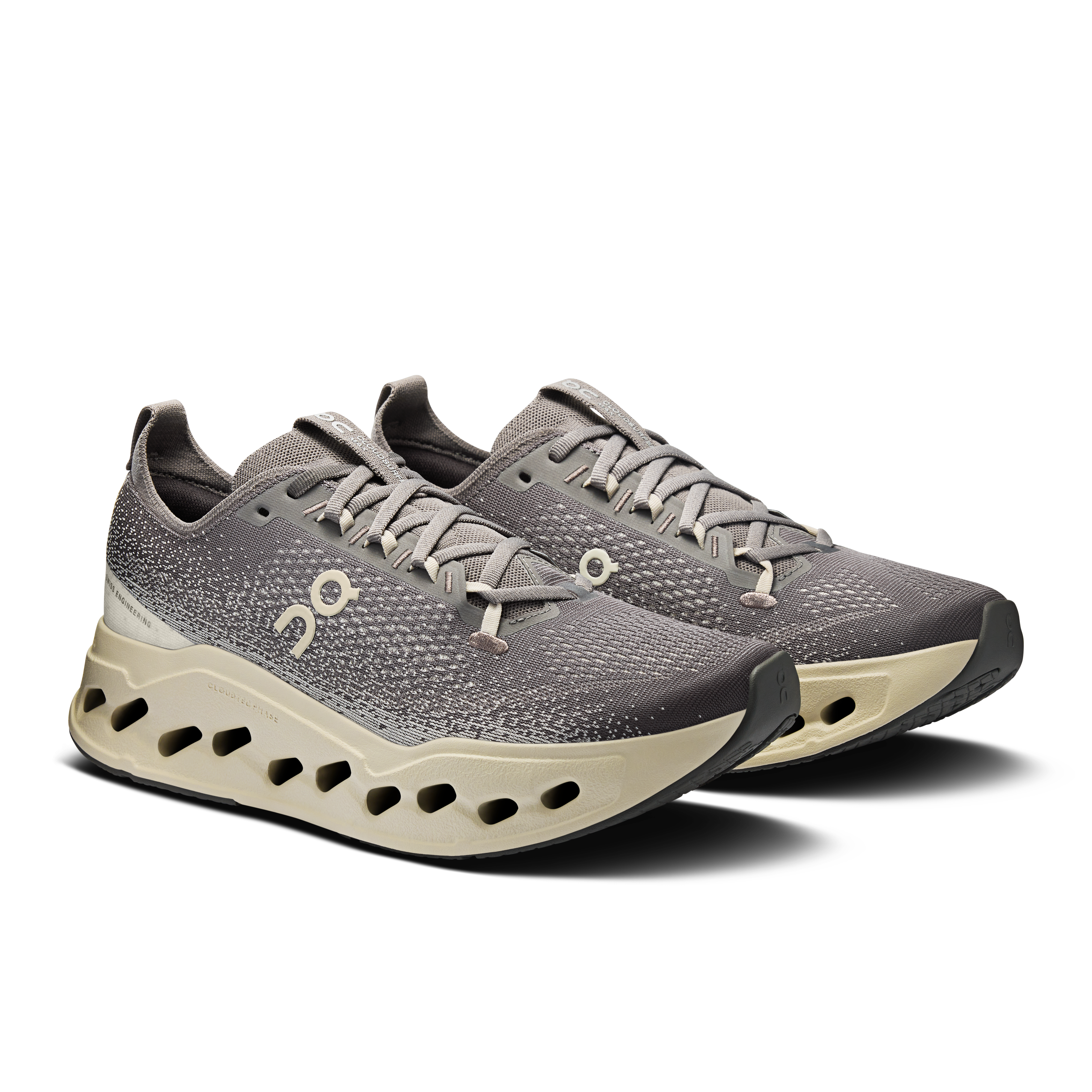 On Cloudsurfer Max Asphalt Ice
