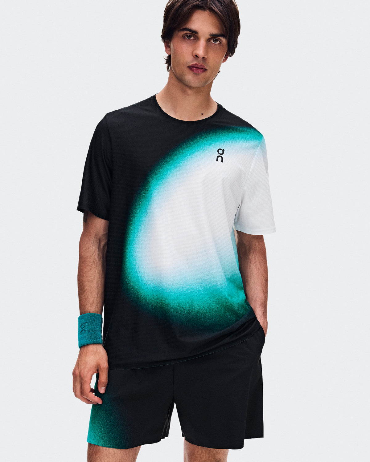 On Court-T Swing Black | Neem