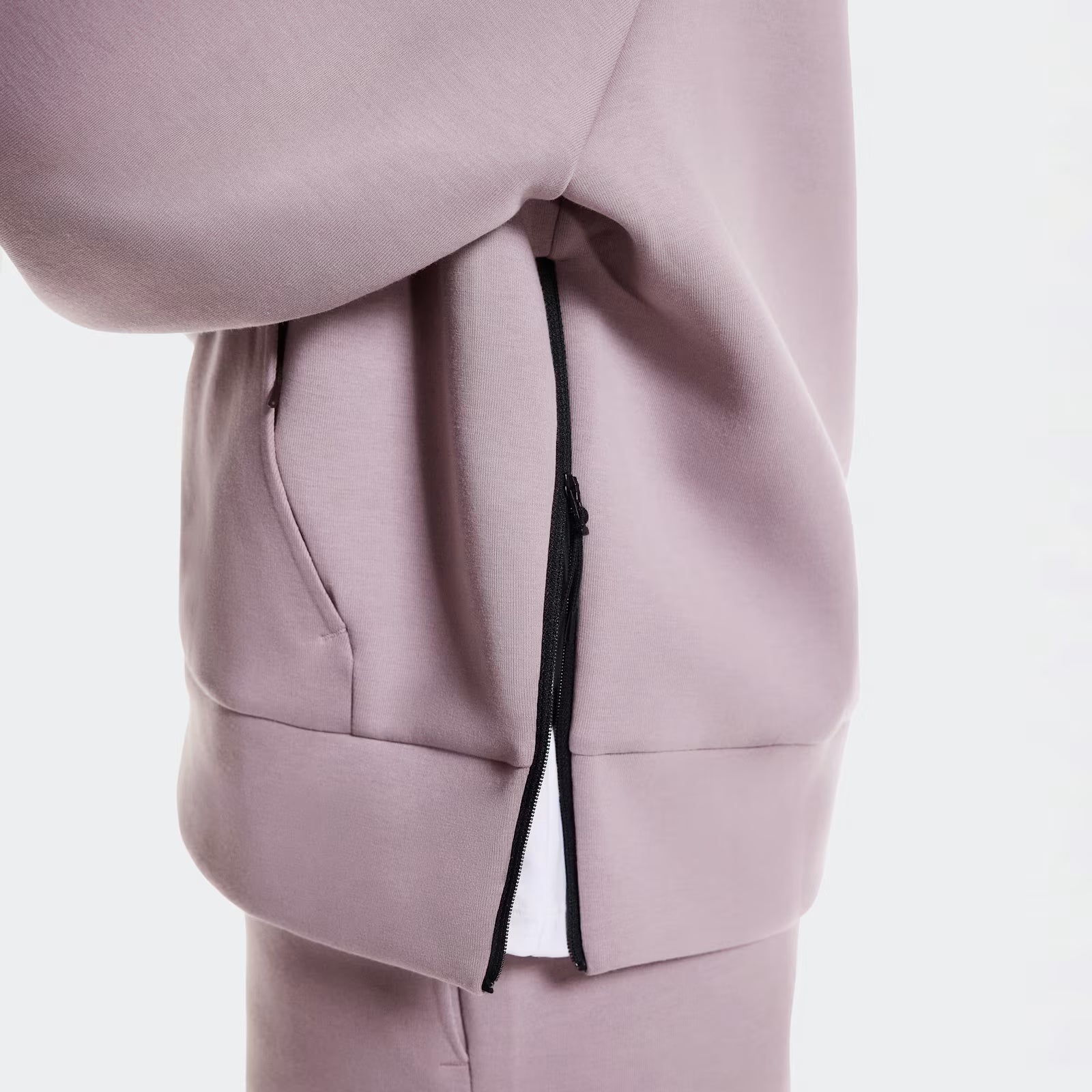 On Focus Tech Hoodie Heron (Women'S)