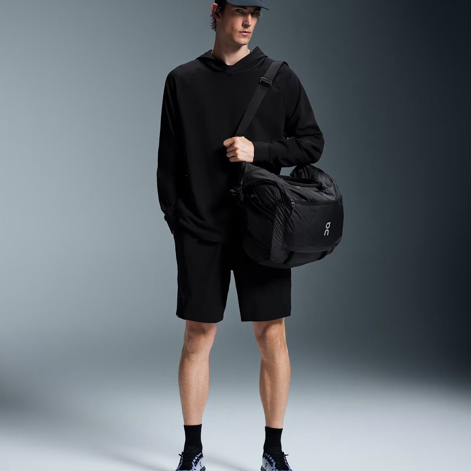 On Studio Hoodie Black