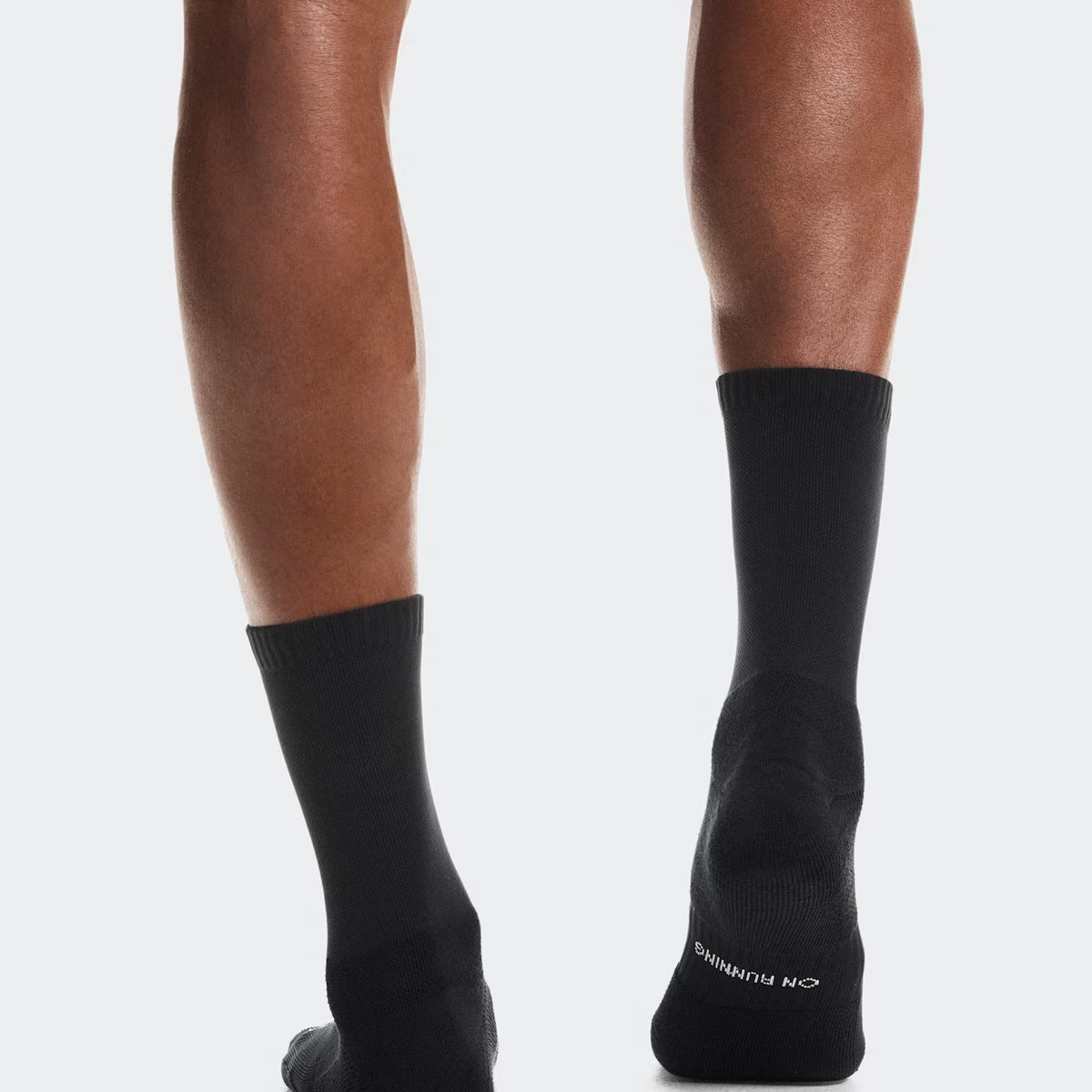 On Core Run Sock High 2P Black