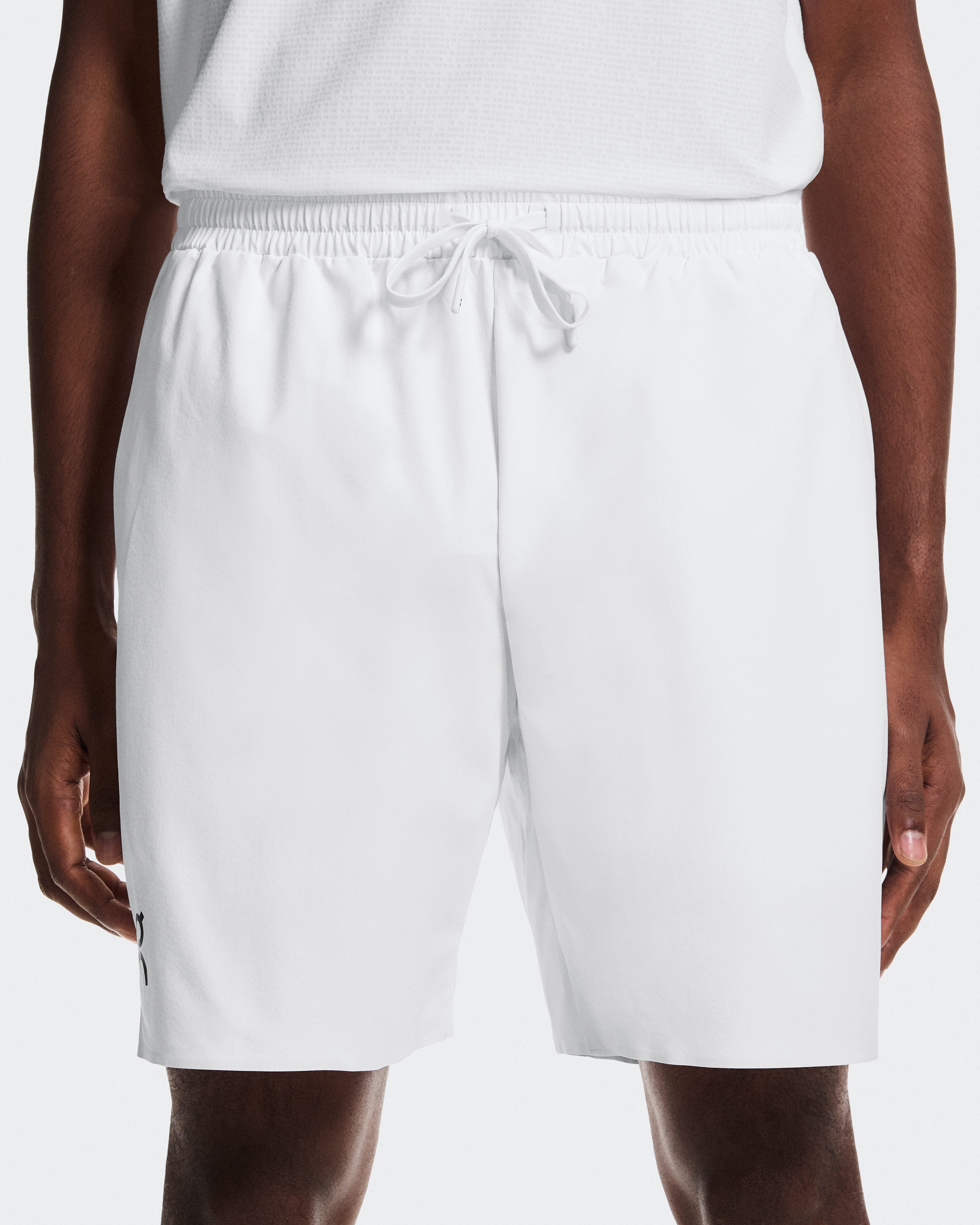 On 7" Court Shorts White