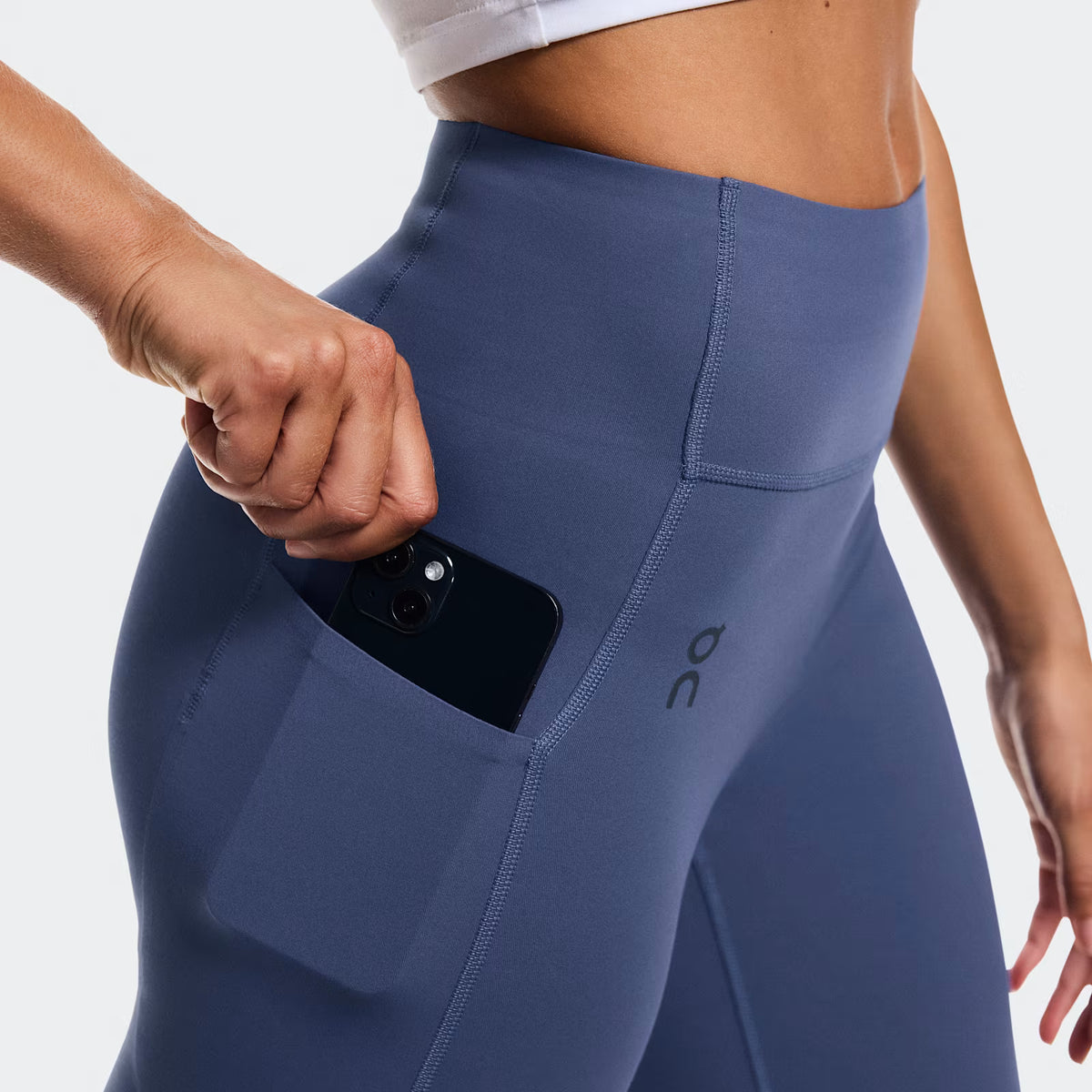 On Studio Leggings Flared Acai (Women'S)