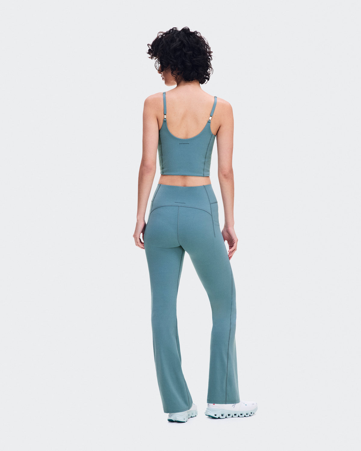On Studio Flared Pants 30" Agave (Women'S)