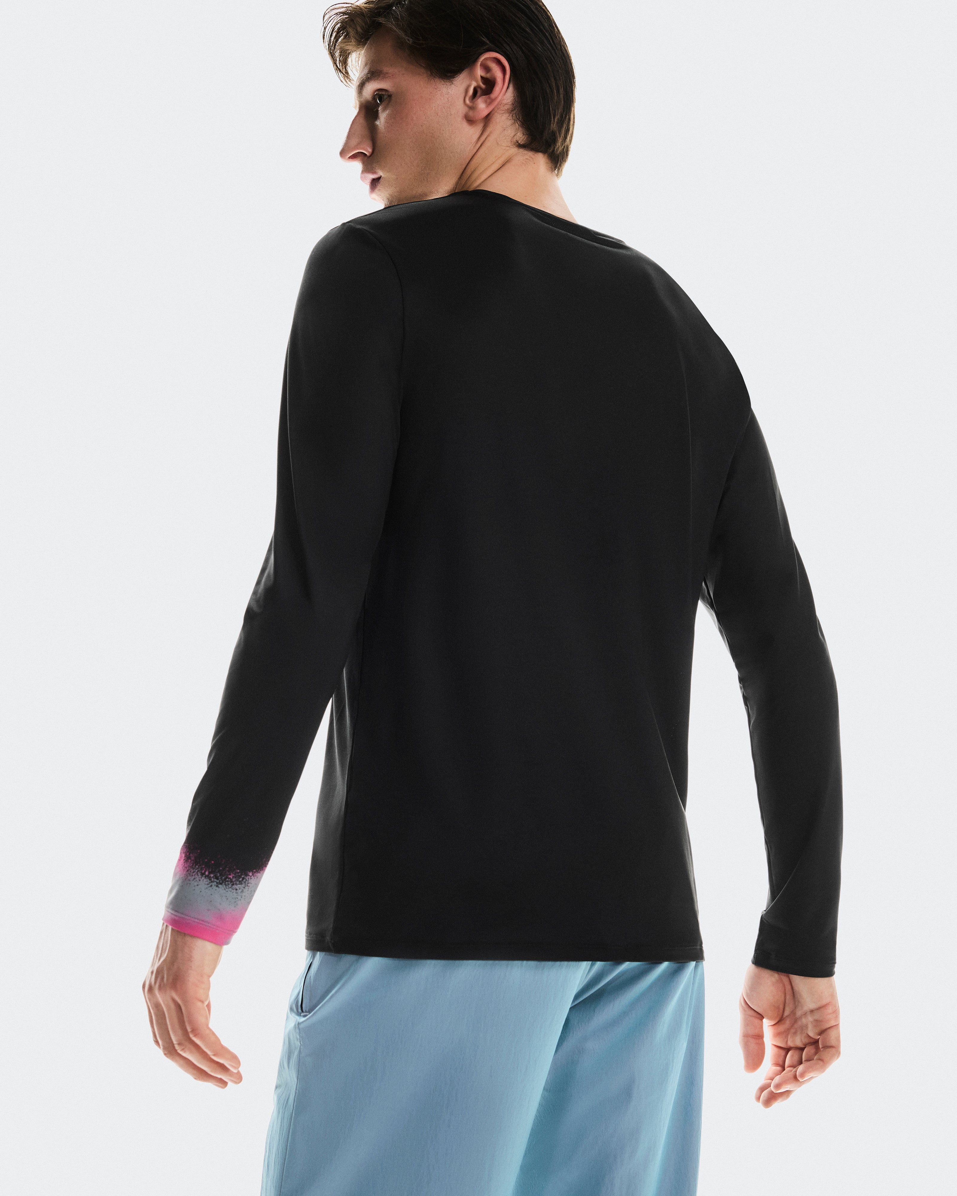 On Court Long-T Black | Rock