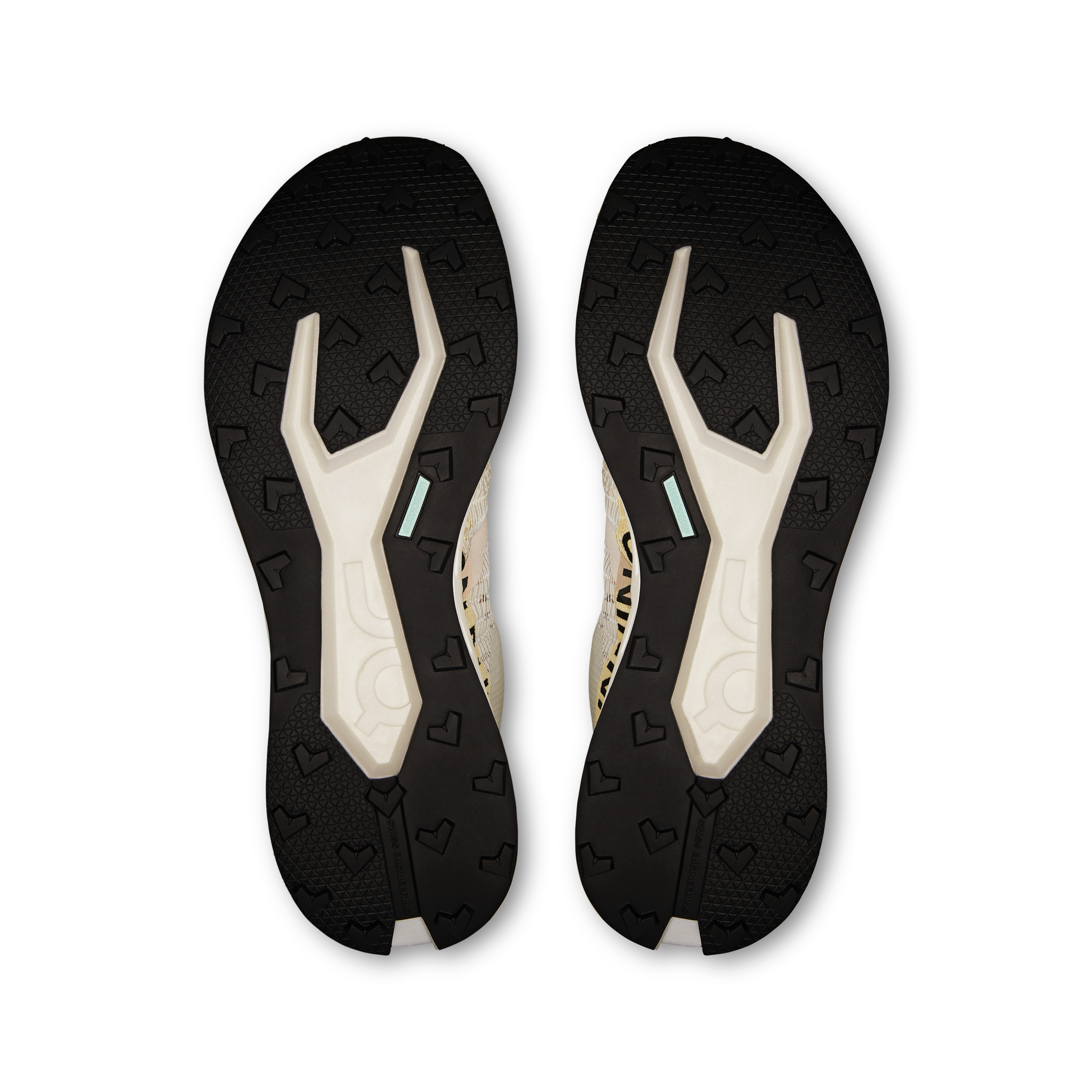 On Cloudultra Pro Pearl Lychee