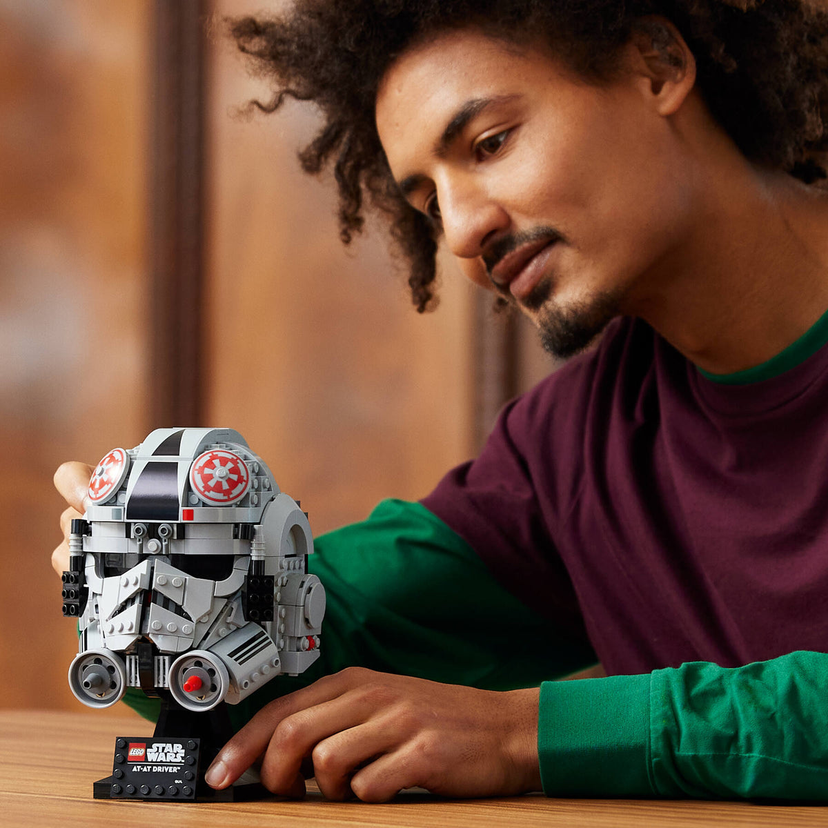 LEGO Star Wars AT-AT Driver Helmet, sole