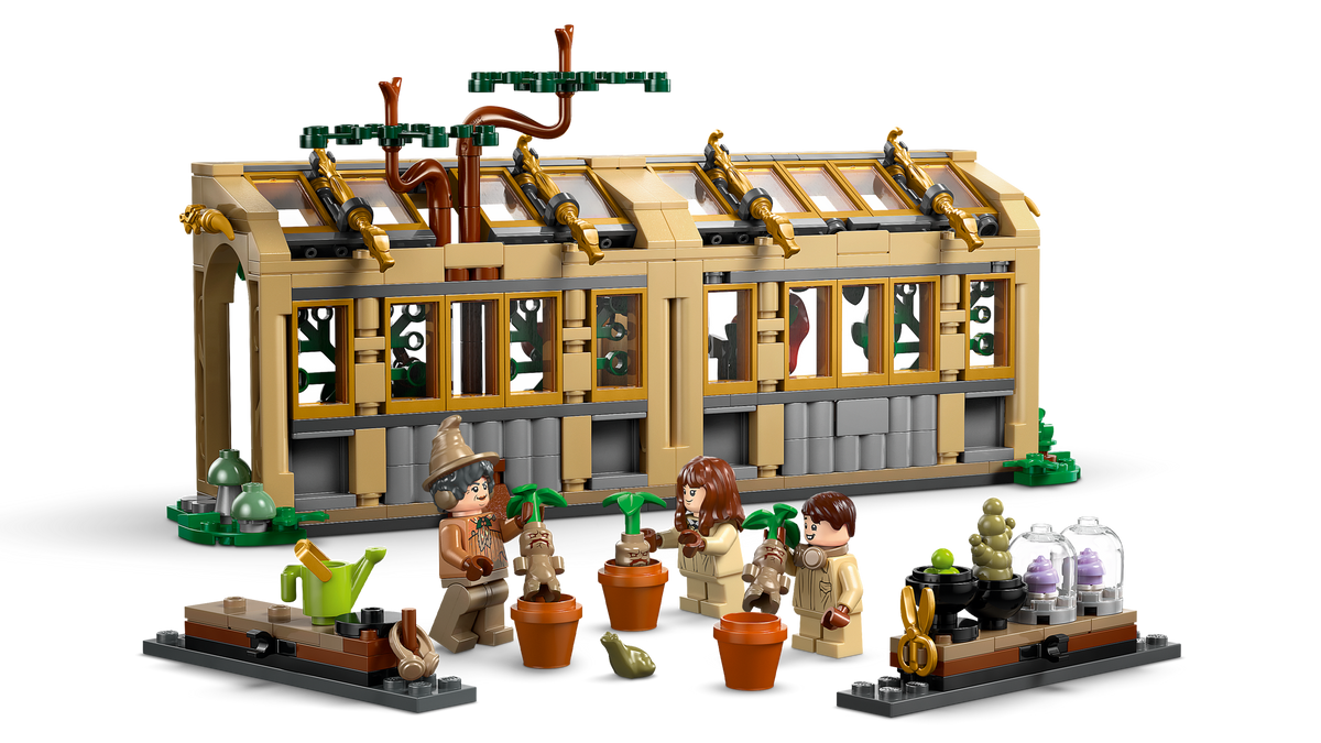 Lego Hogwarts Castle Herbology Class