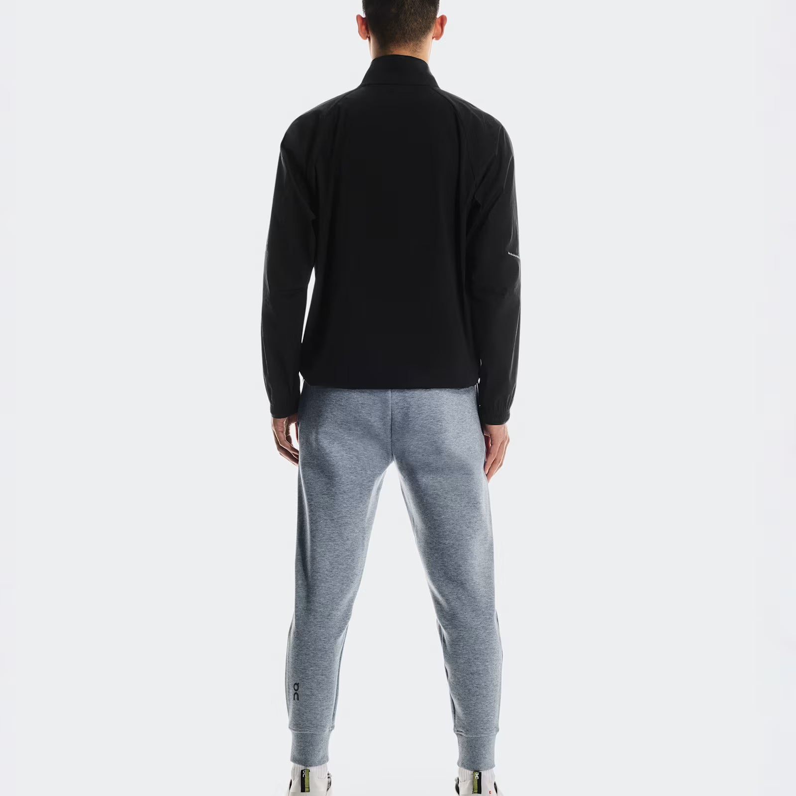 On Focus Tech Sweatpants Basalt