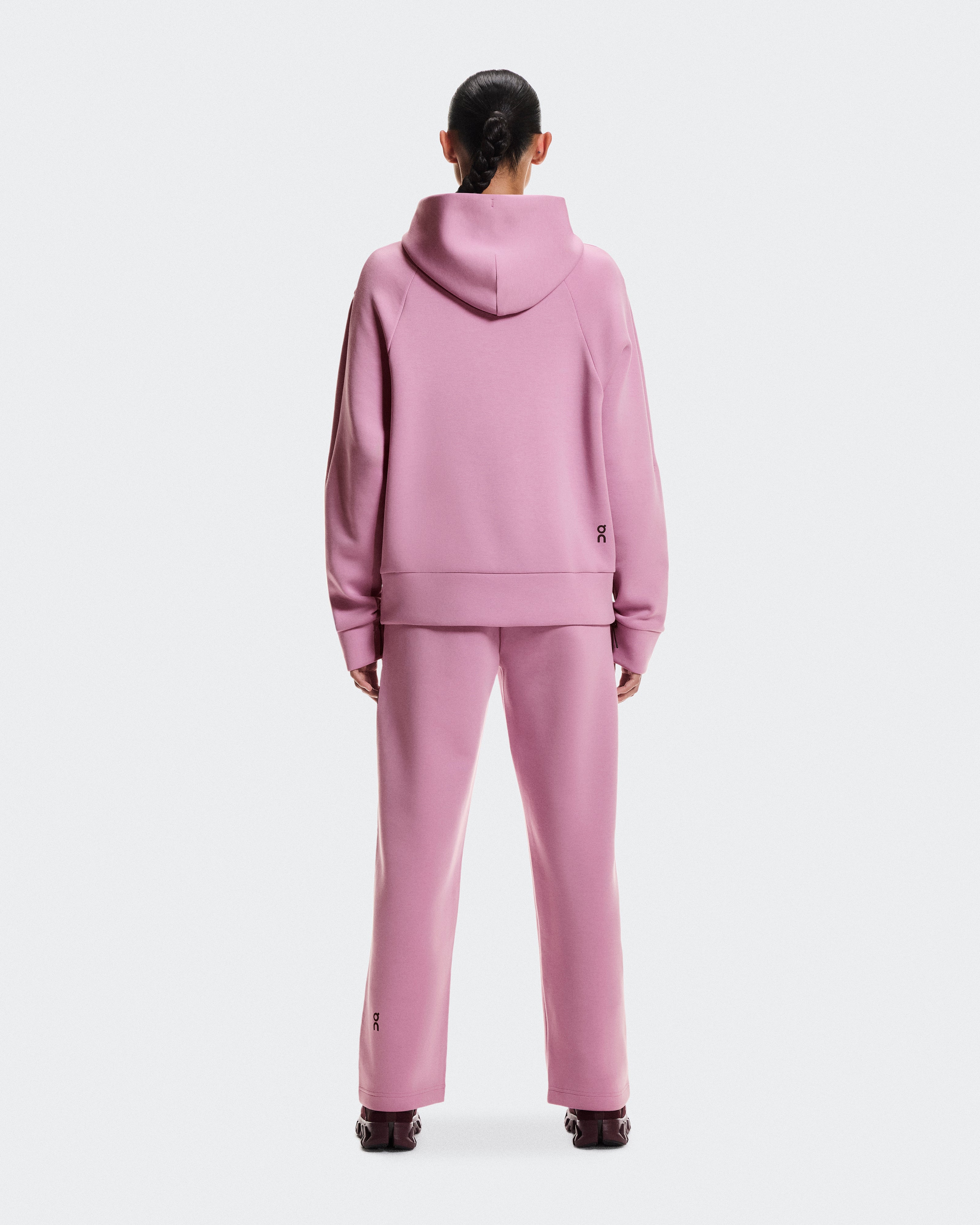 On Focus Tech Hoodie Sakura (Women'S)