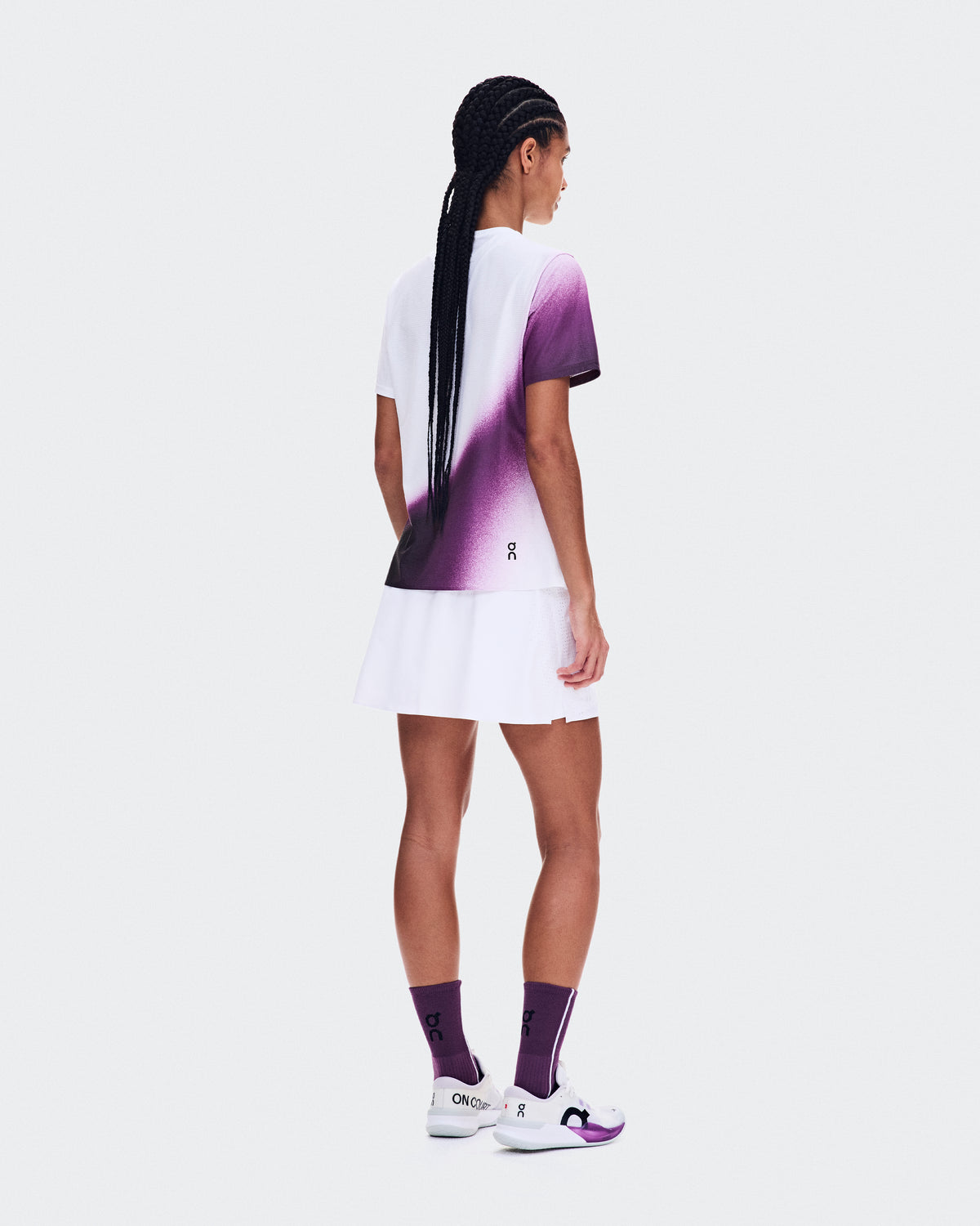 On Court-T Swing White | Cassis (Women'S)