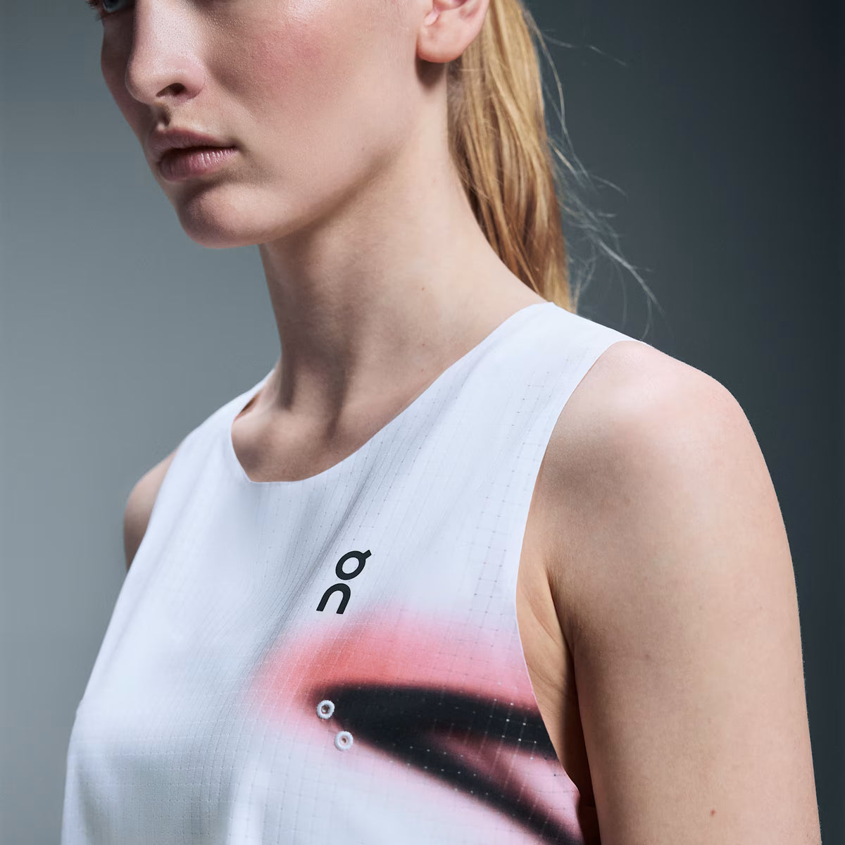 On Pace Tank Undyed-White (Women'S)