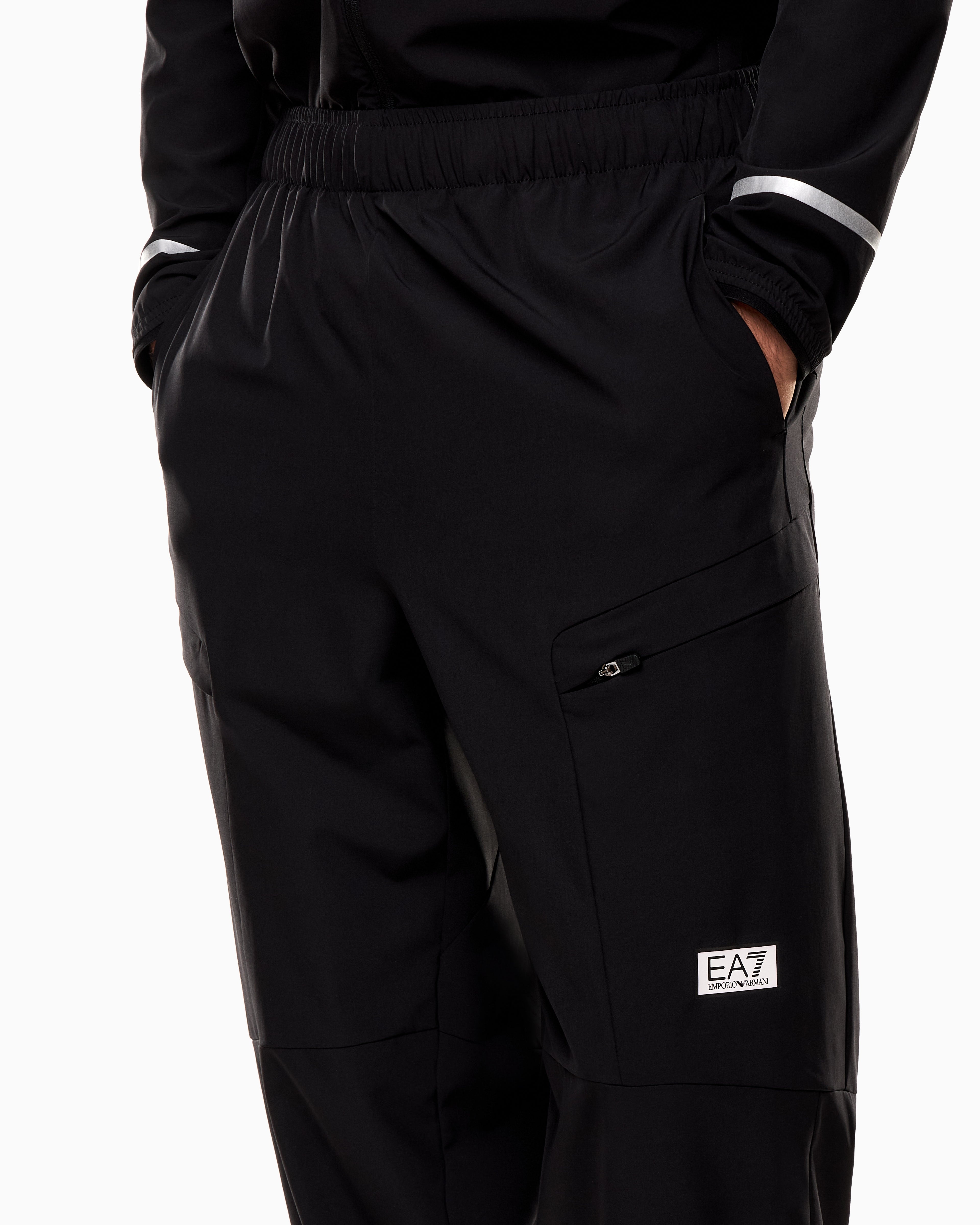EA7 Dynamic Athlete trousers in VENTUS7 technical fabric