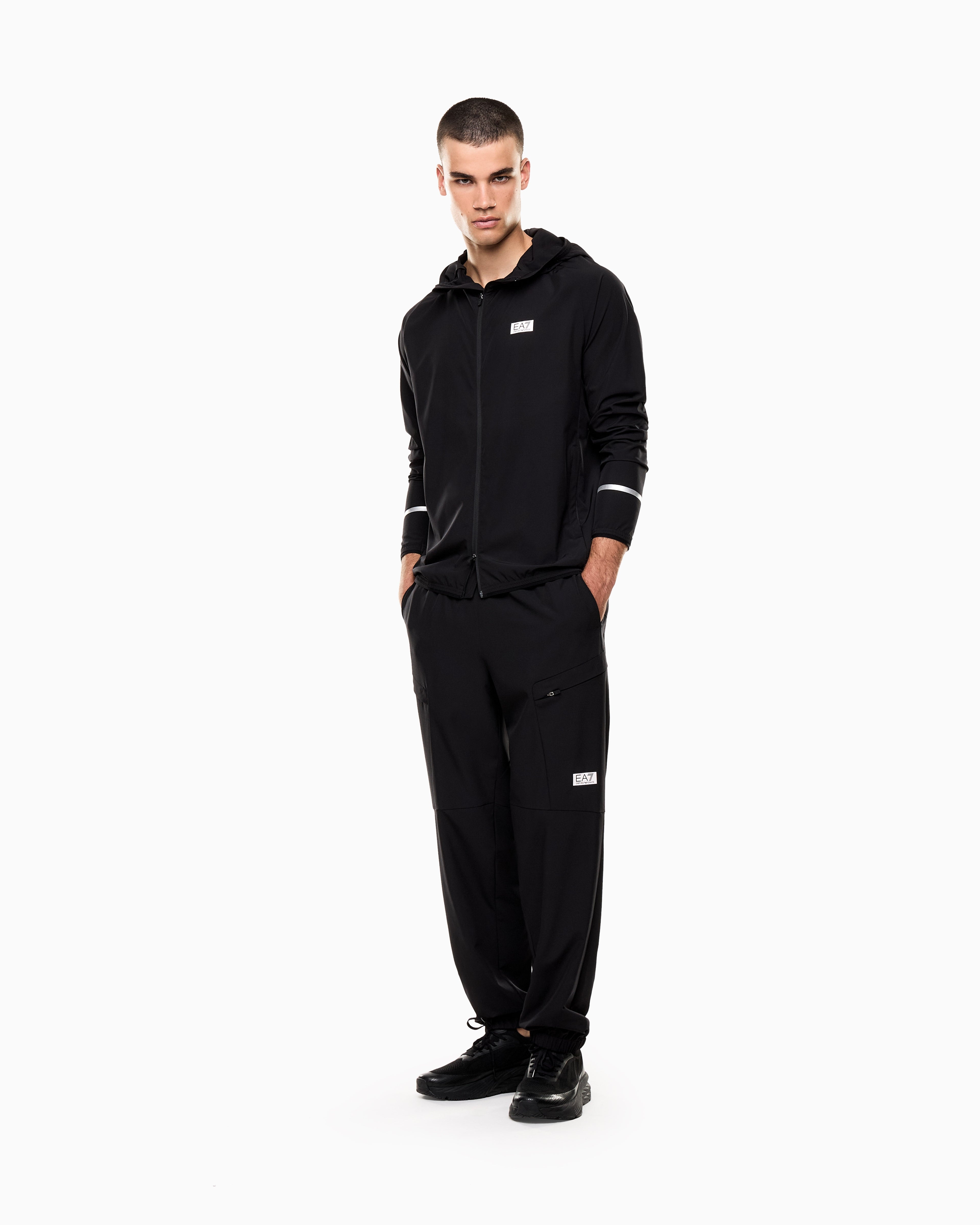 EA7 Dynamic Athlete trousers in VENTUS7 technical fabric