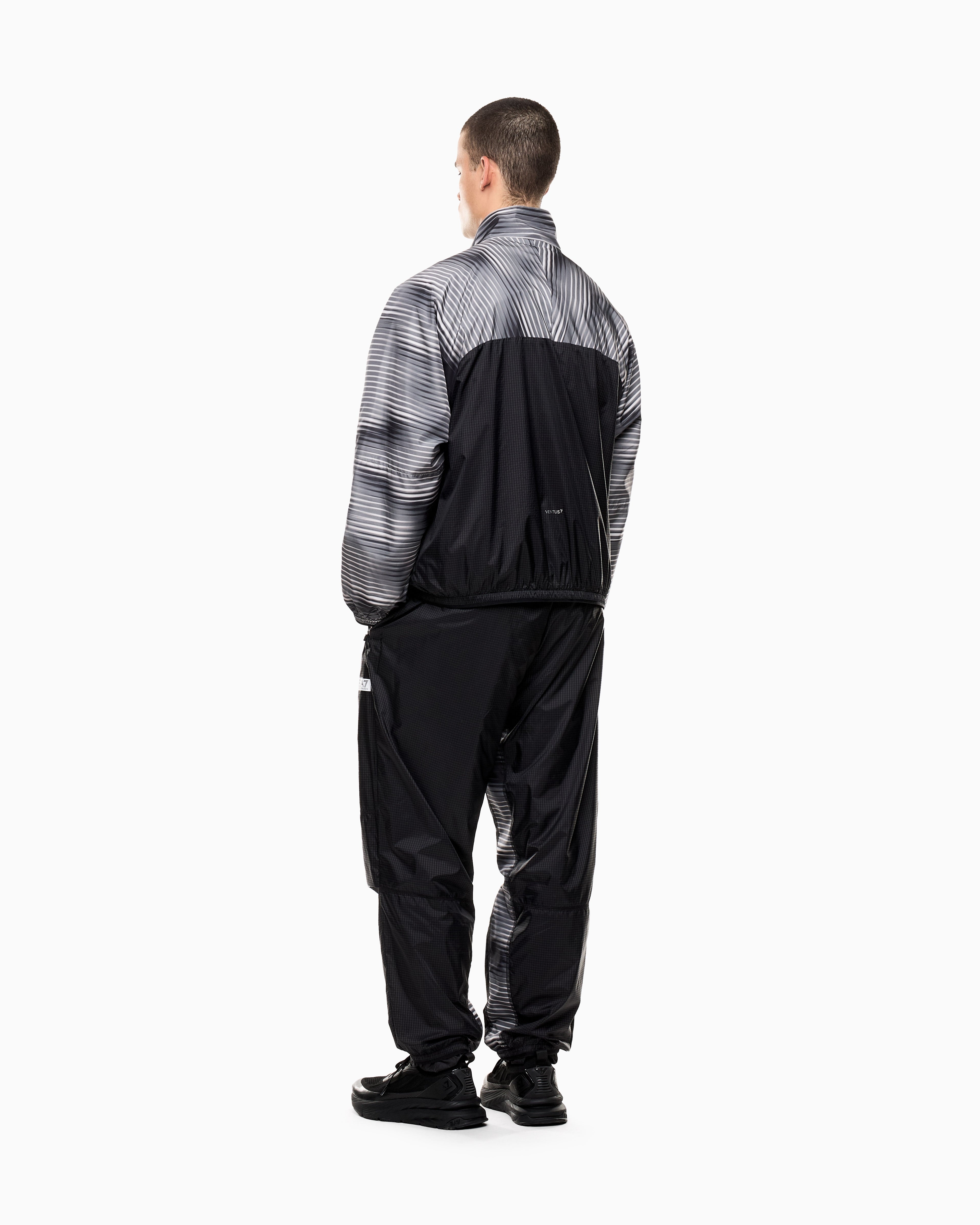 EA7 Dynamic Athlete tracksuit in VENTUS7 technical fabric with print