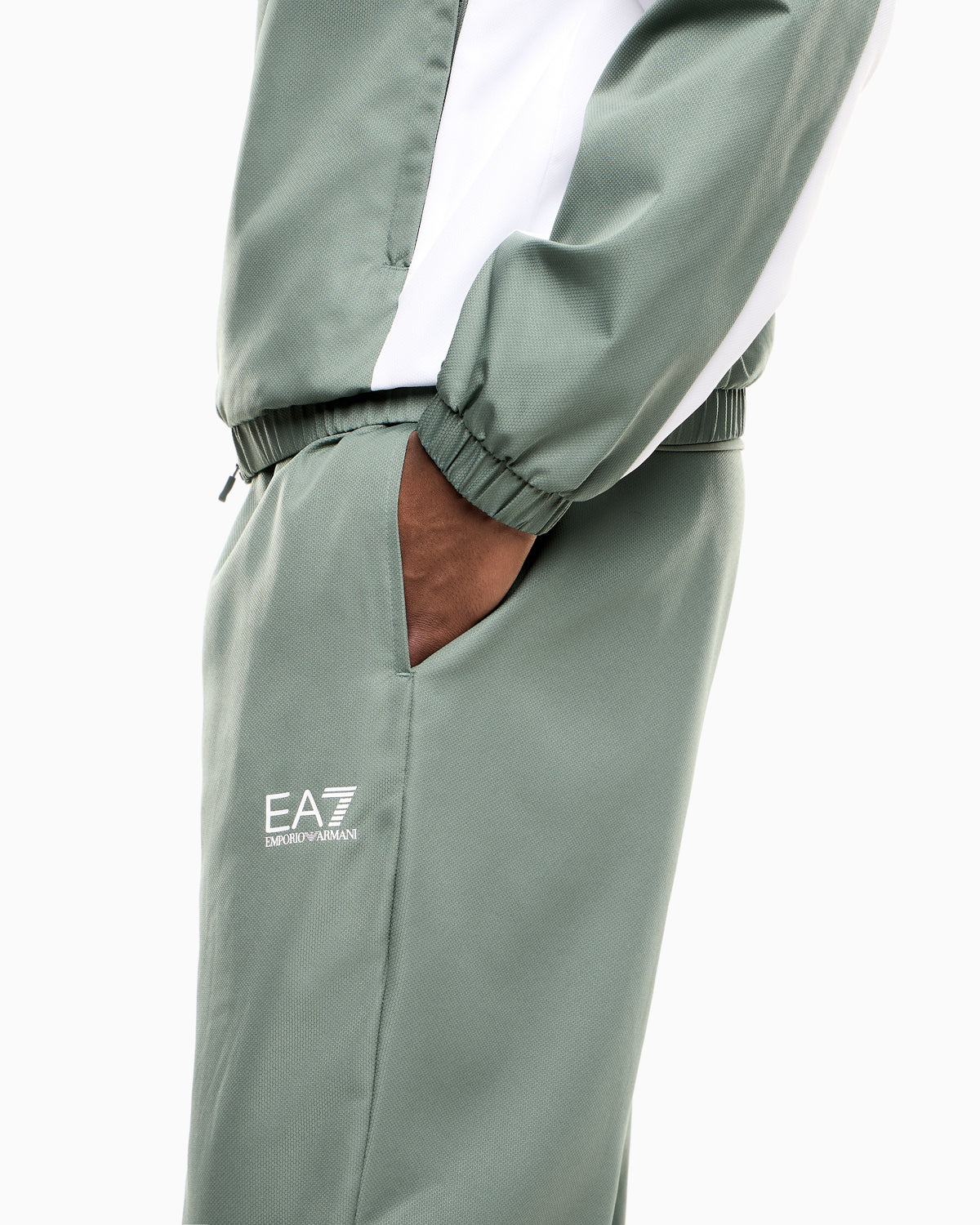 EA7 Pro tennis tracksuit in VENTUS7 colour block technical fabric