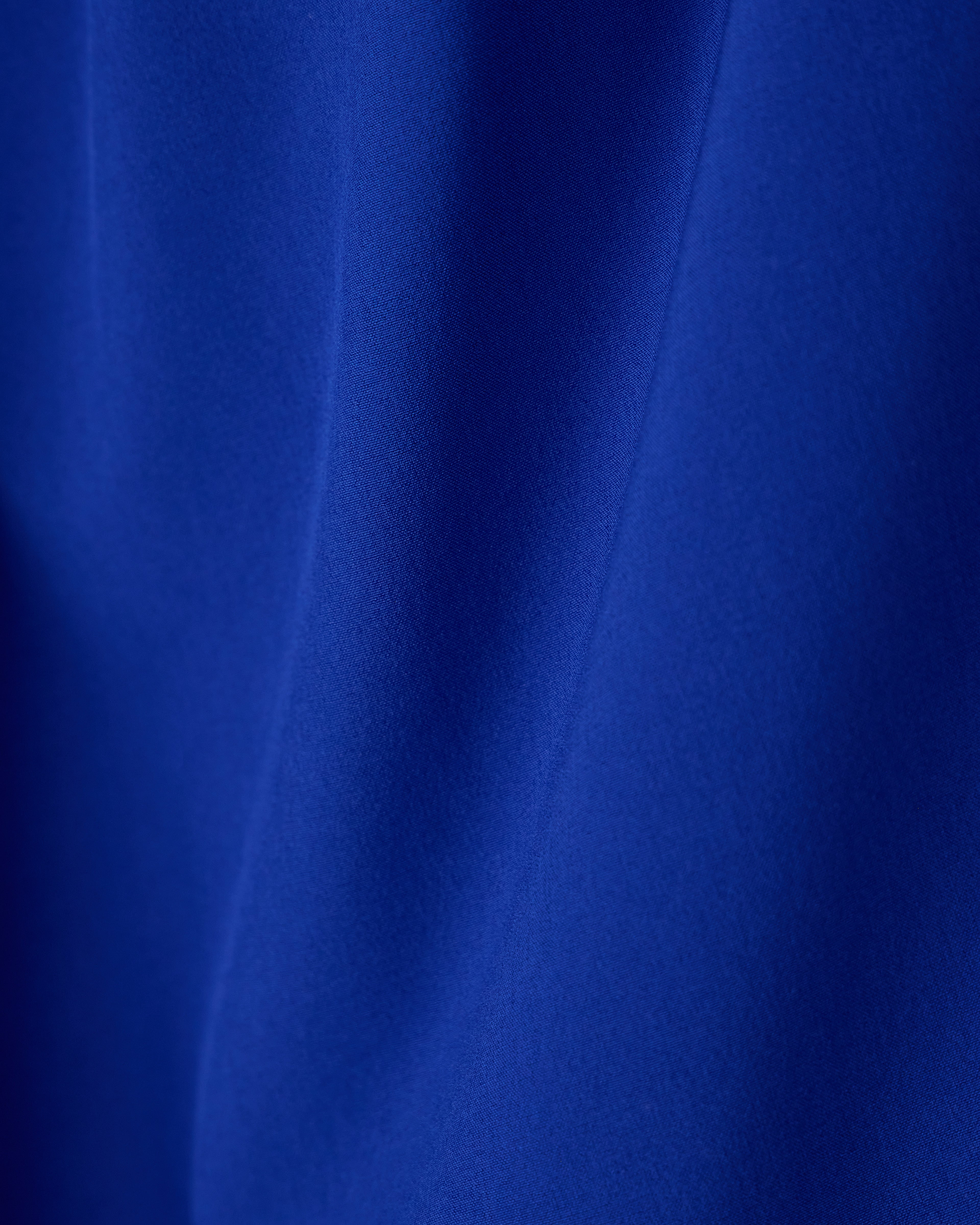 EA7 Tennis Pro shorts in VENTUS7 technical fabric