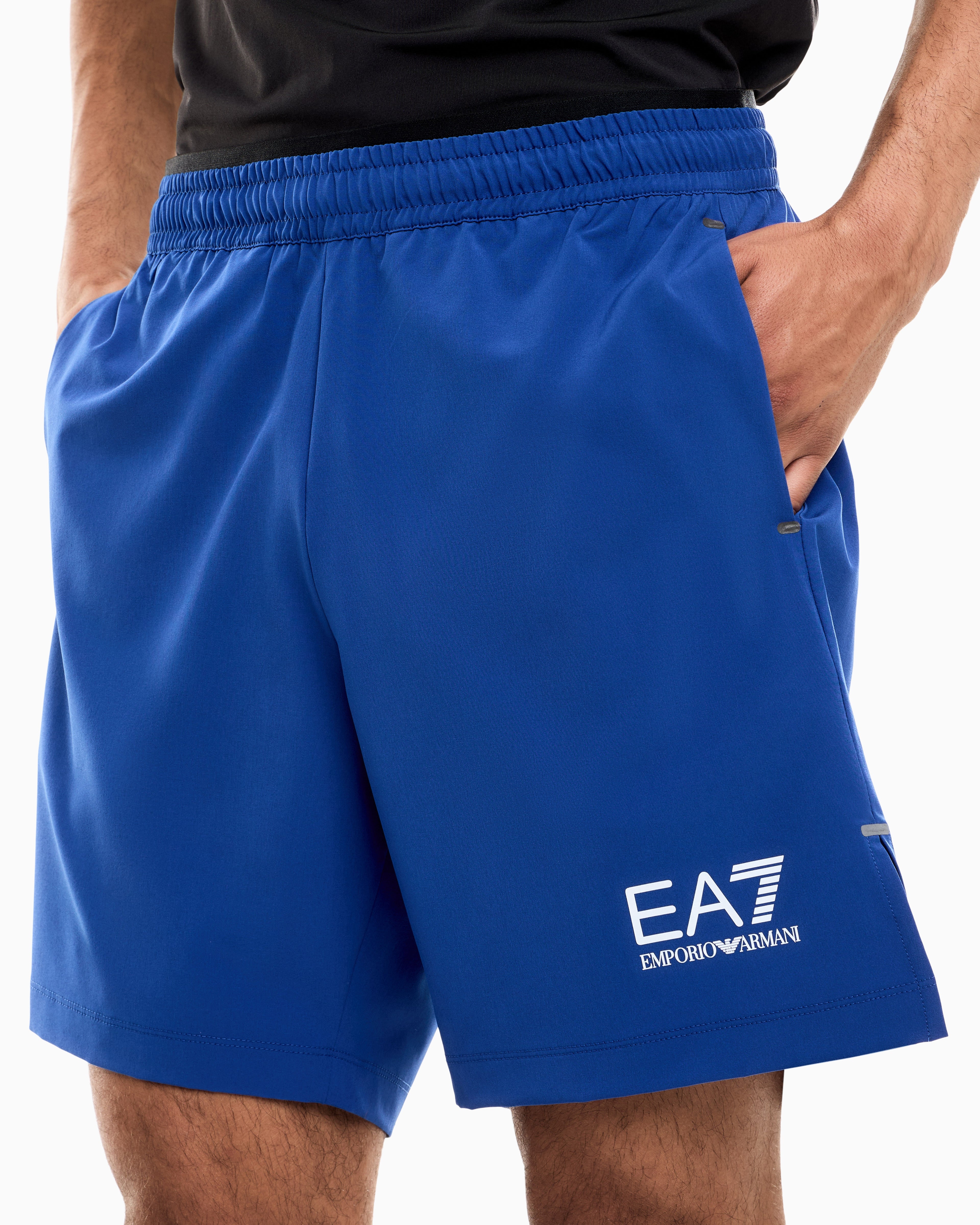 EA7 Tennis Pro shorts in VENTUS7 technical fabric