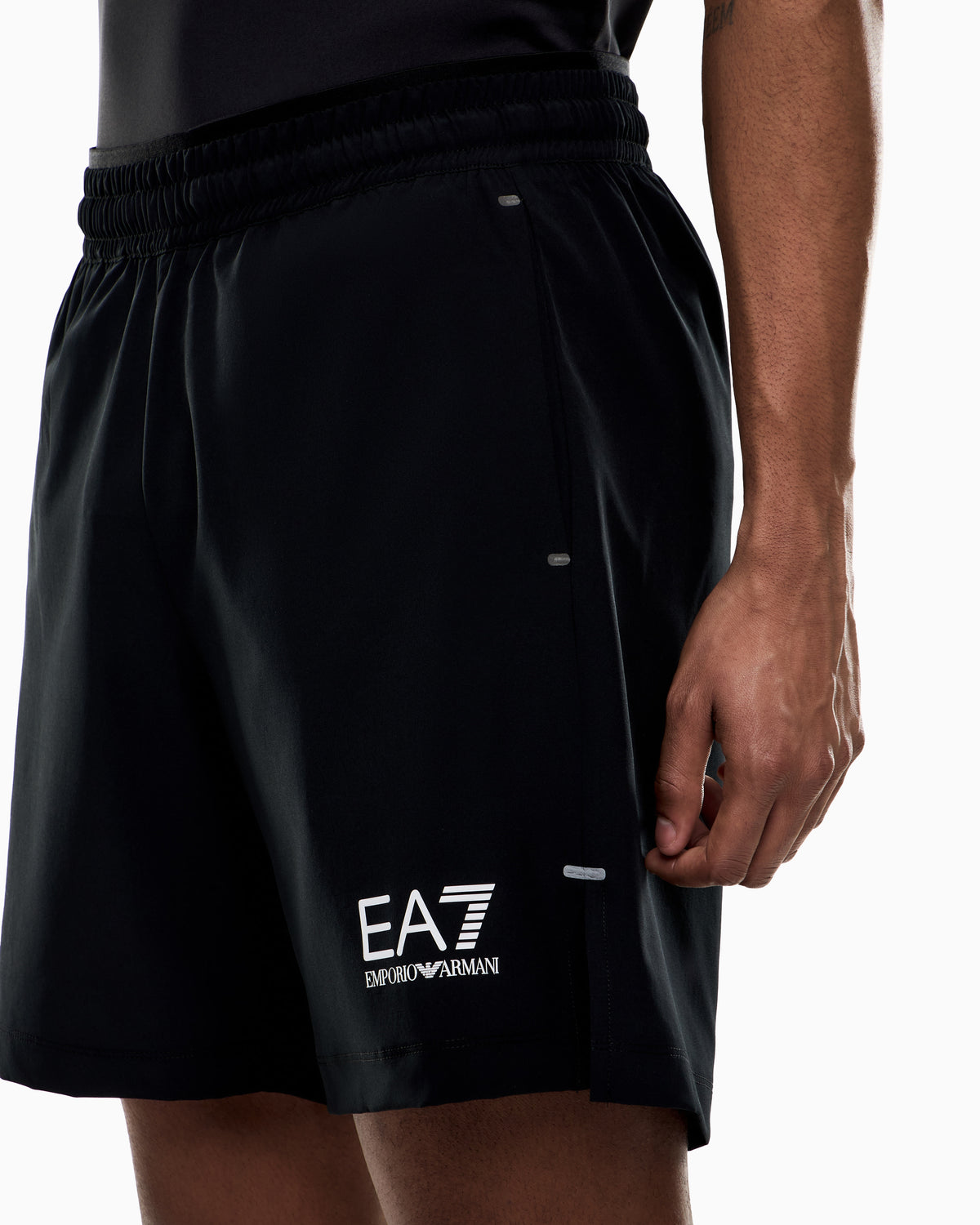 EA7 Tennis Pro shorts in VENTUS7 technical fabric