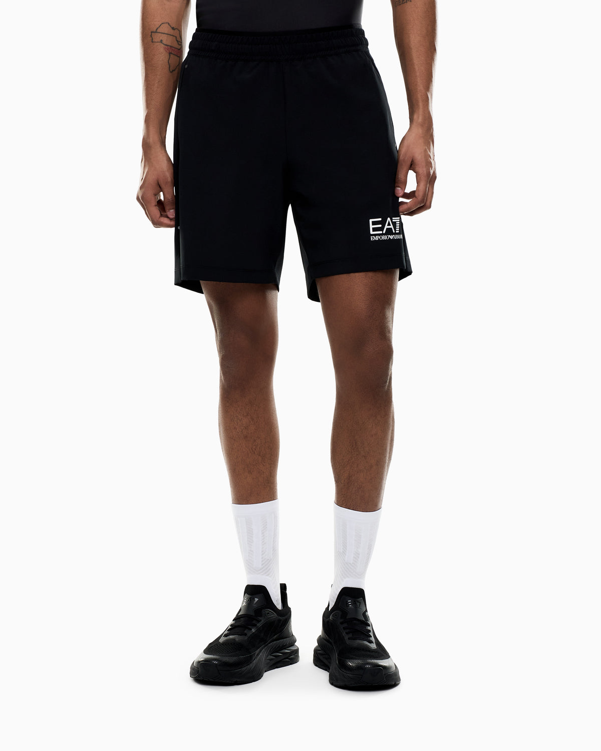 EA7 Tennis Pro shorts in VENTUS7 technical fabric