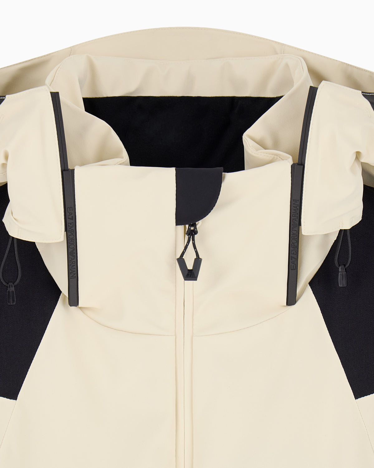EA7 Technical ski jacket in TORAY DERMIZAX with STRATUM7 padding