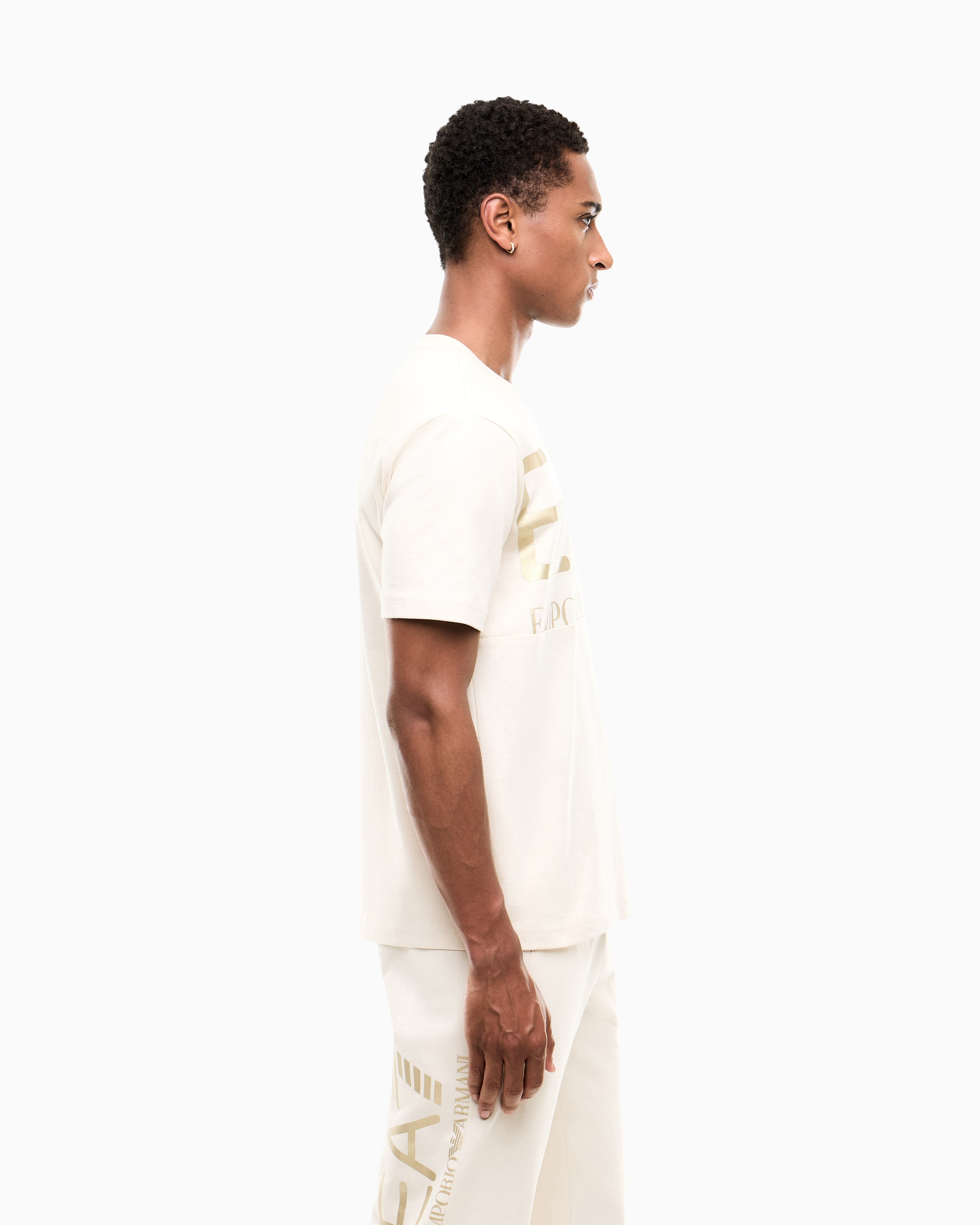 EA7 T-shirt Logo Series in cotton jersey with oversized logo